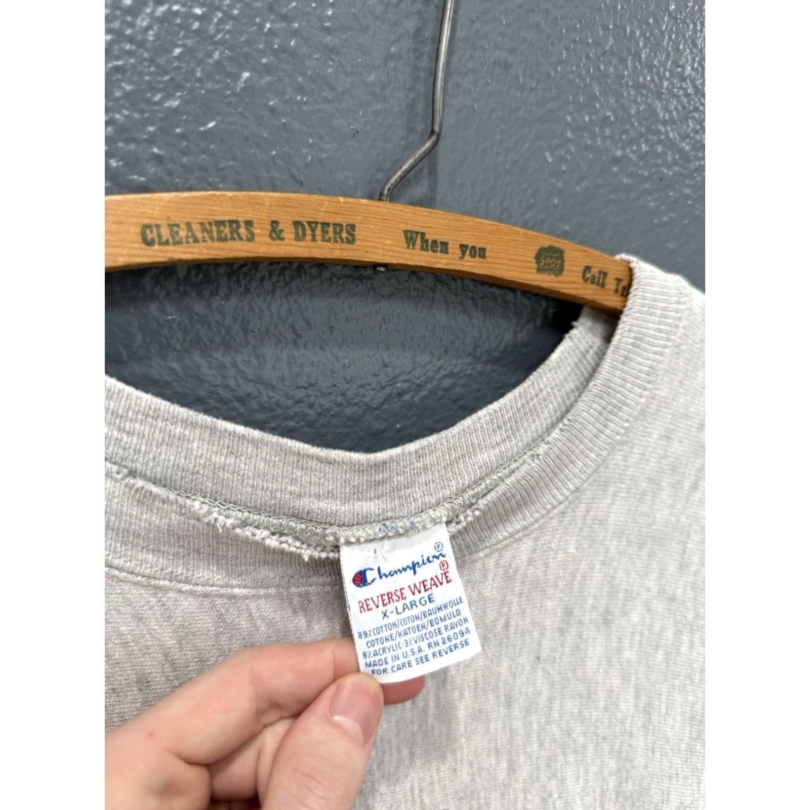 Champion VINTAGE Champion Sweatshirt XL Gray Reverse Weave UMD College Basketball 80’s Sz Sz XL Gray Size US XL / EU 56 / 4 - 2 Thumbnail