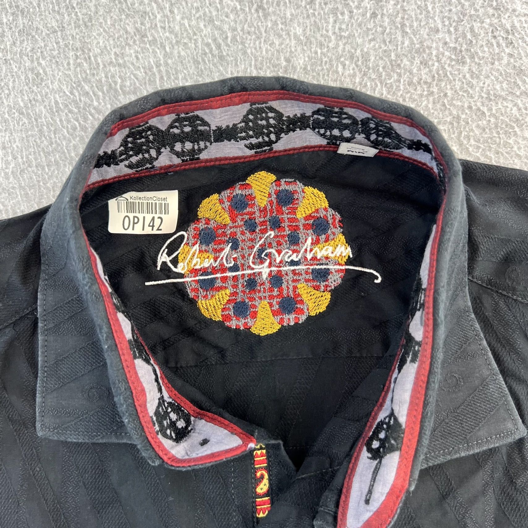 Robert Graham Robert Graham Dress Shirt Mens M Black Patterned Trim Preppy Button Up Skull Embroidered Contrast Trim Size 40R - 5 Thumbnail