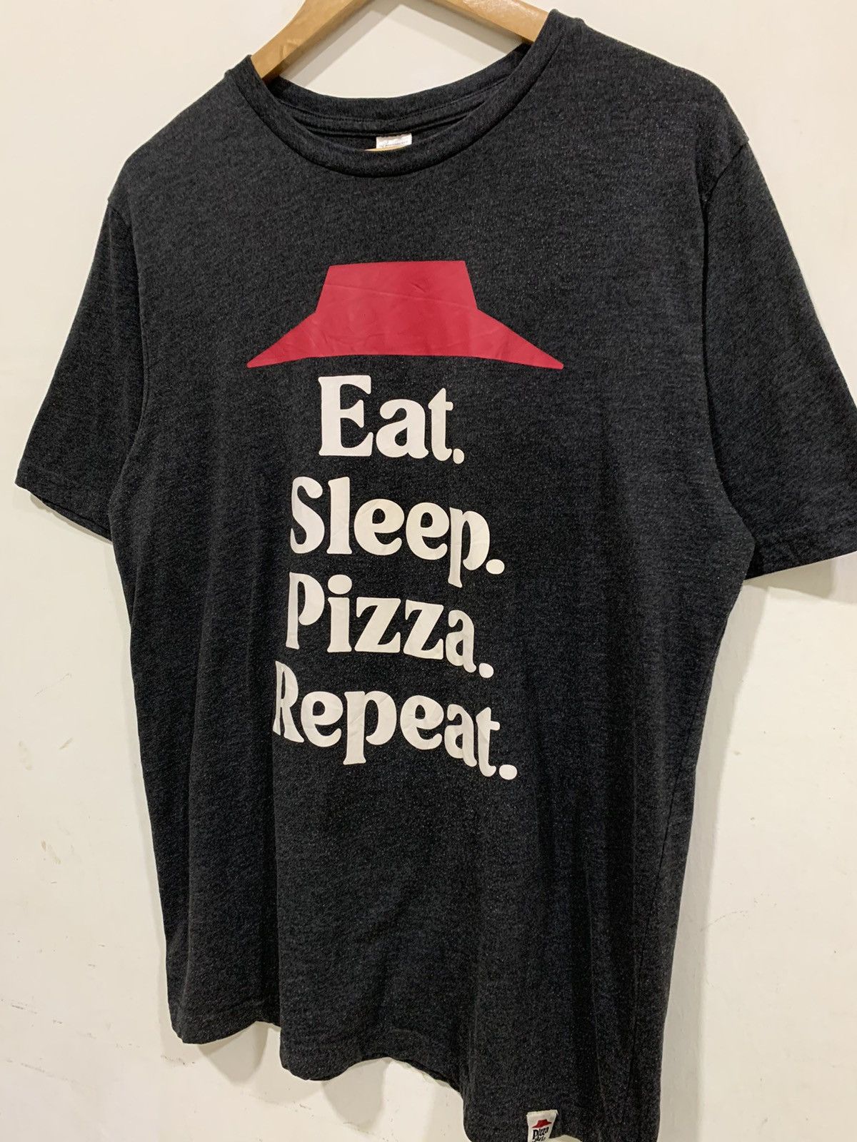 Designer Vintage Pizza Hut T-shirt Merch Eat Sleep Pizza Repeat Shirt Size US M / EU 48-50 / 2 - 2 Thumbnail