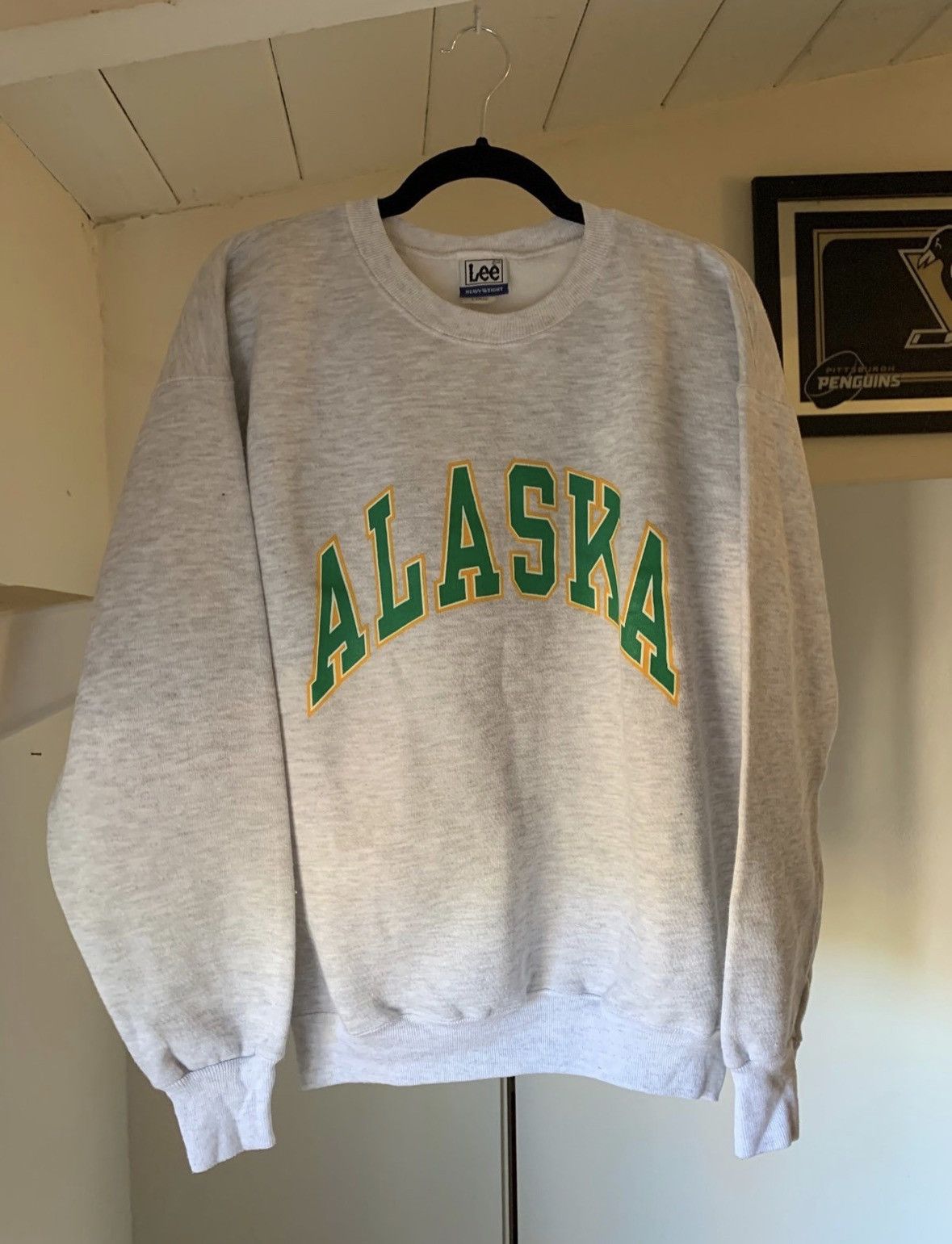 Image of American College x Lee Heavyweight Vintage Alaska College Crewneck Sweater in Grey (Size Large)