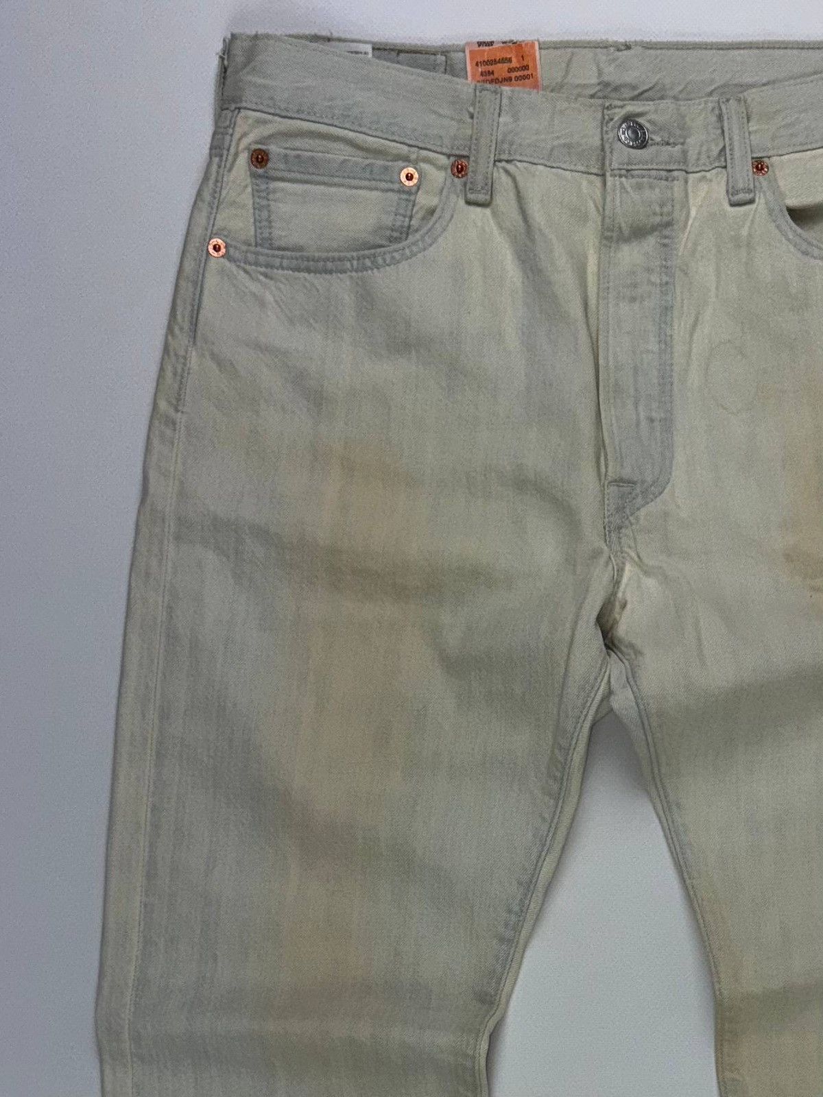 Levi's Vintage Clothing Levi’s 501 Light Wash Denim Jeans 32x32 Vintage Essential Size US 32 / EU 48 - 7 Thumbnail