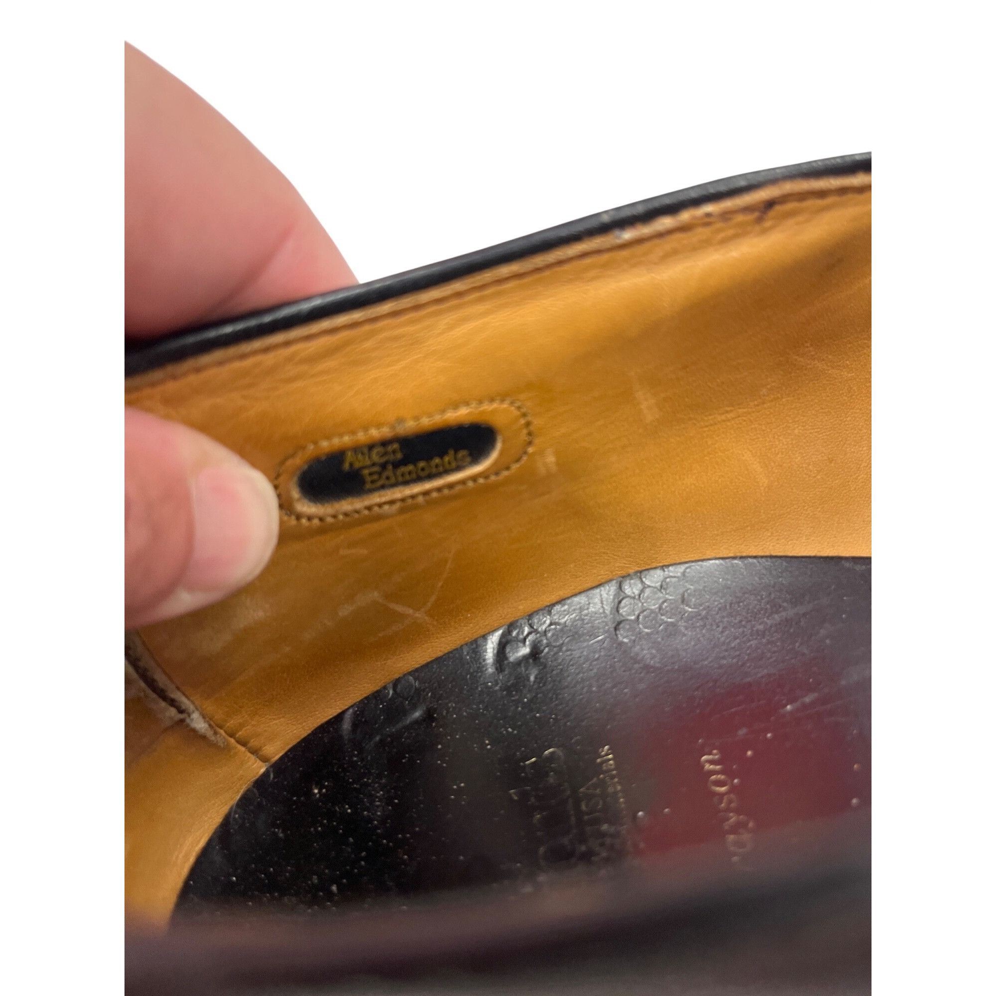 Allen Edmonds Allen Edmonds Grayson mens black leather tasseled oxford sho Size US 13 / EU 46 - 9 Thumbnail
