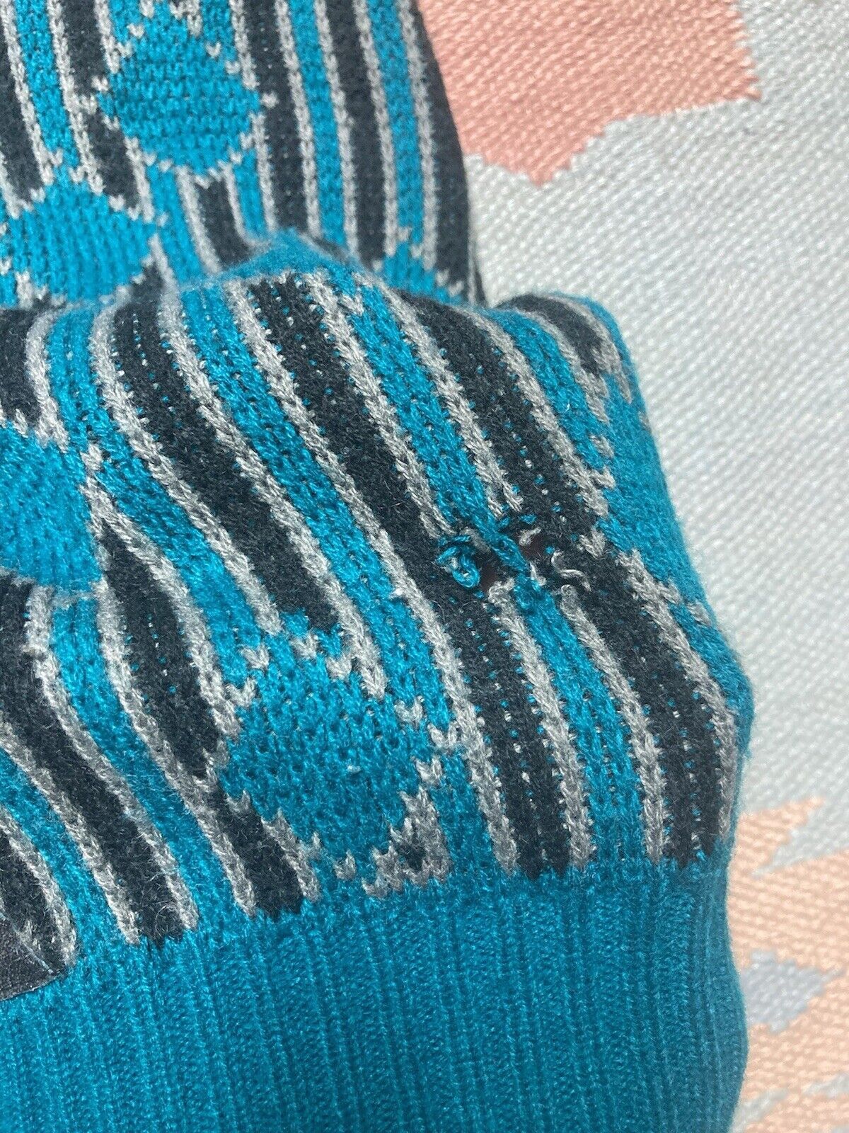 Vintage knit sweater geometric diamonds grandpa abstract crewneck L Size US L / EU 52-54 / 3 - 3 Thumbnail