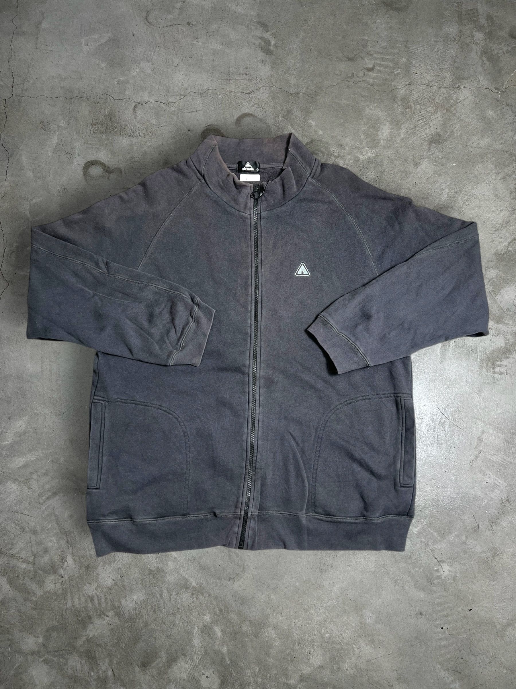 Airwalk Vintage Airwalk Mini Logo Zipped Sweatshirt (L) JKA143 Size US L / EU 52-54 / 3 - 1 Thumbnail