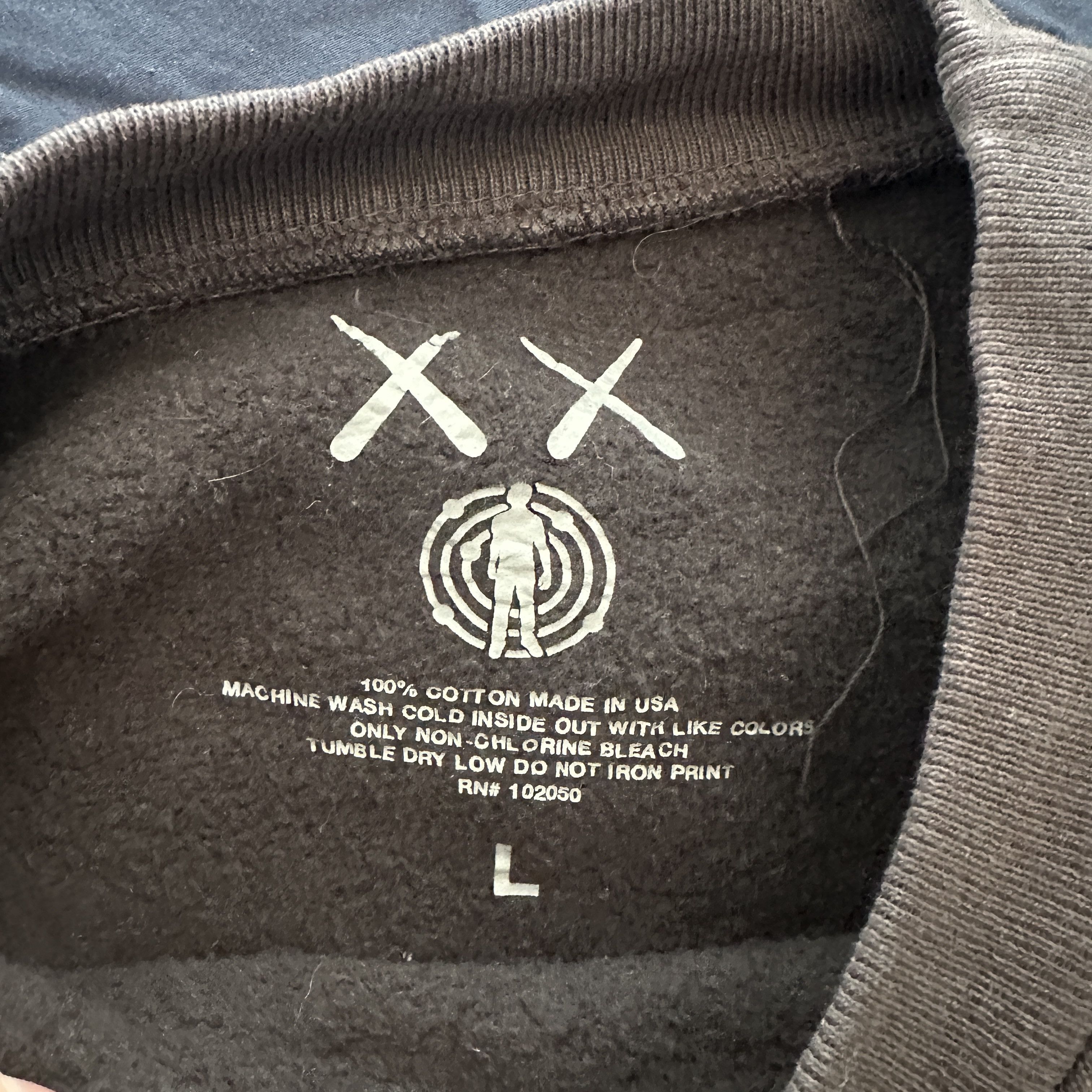 Kaws × Kid Cudi KAWS For Kid Cudi Moon Man Back Print Crewneck Sweatshirt Size US L / EU 52-54 / 3 - 3 Thumbnail