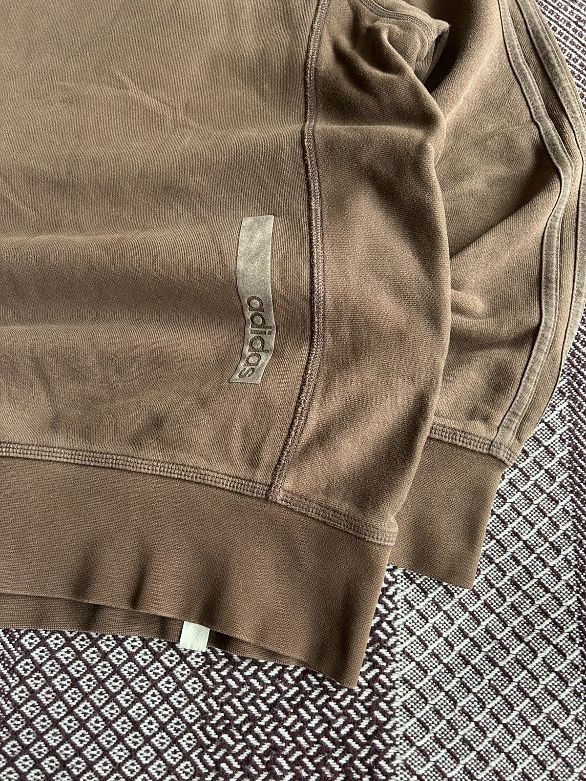 Adidas Vintage Adidas Brown Sweatshirt 00s Baggy Streetwear Style L Size US L / EU 52-54 / 3 - 3 Thumbnail