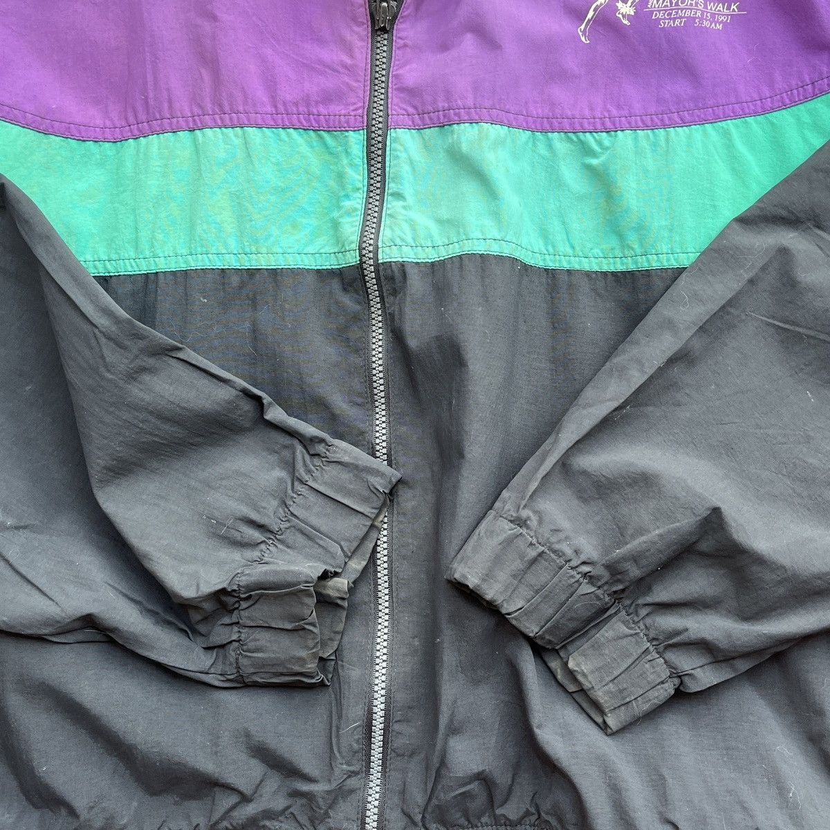 Vintage VINTAGE 1991 HONOLULU MARATHON MAYORS WALK LIGHT JACKET Size US L / EU 52-54 / 3 - 13 Thumbnail