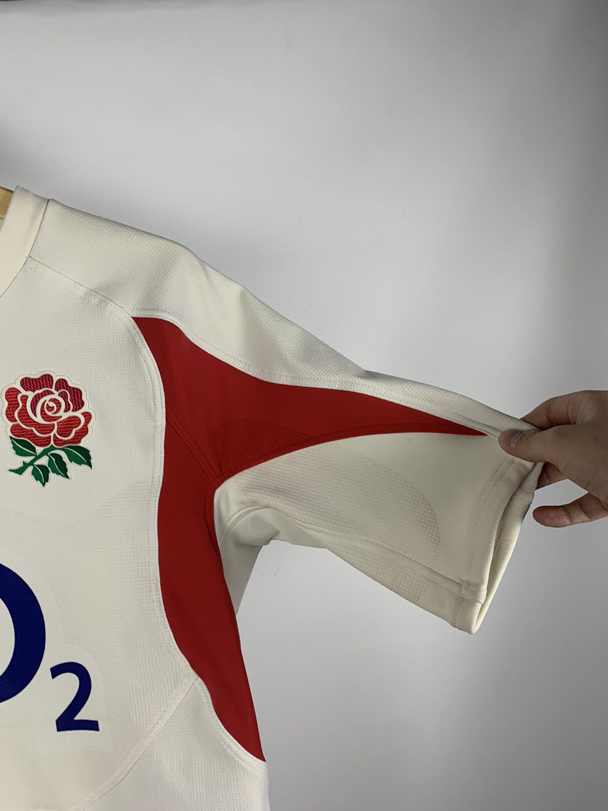 Nike × Vintage Nike England O2 Vintage Hype Rugby Jersey Shirt Men’s Size L Size US L / EU 52-54 / 3 - 7 Thumbnail