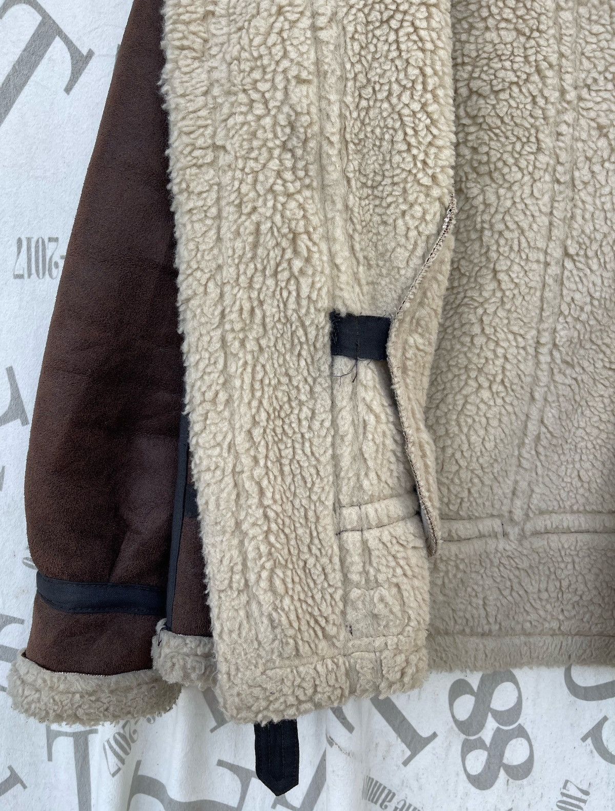 Alpha Industries 🔥ALPHA INDUSTRIES B-3 SHERPA MOD BOMBER JACKET Size US M / EU 48-50 / 2 - 18 Thumbnail
