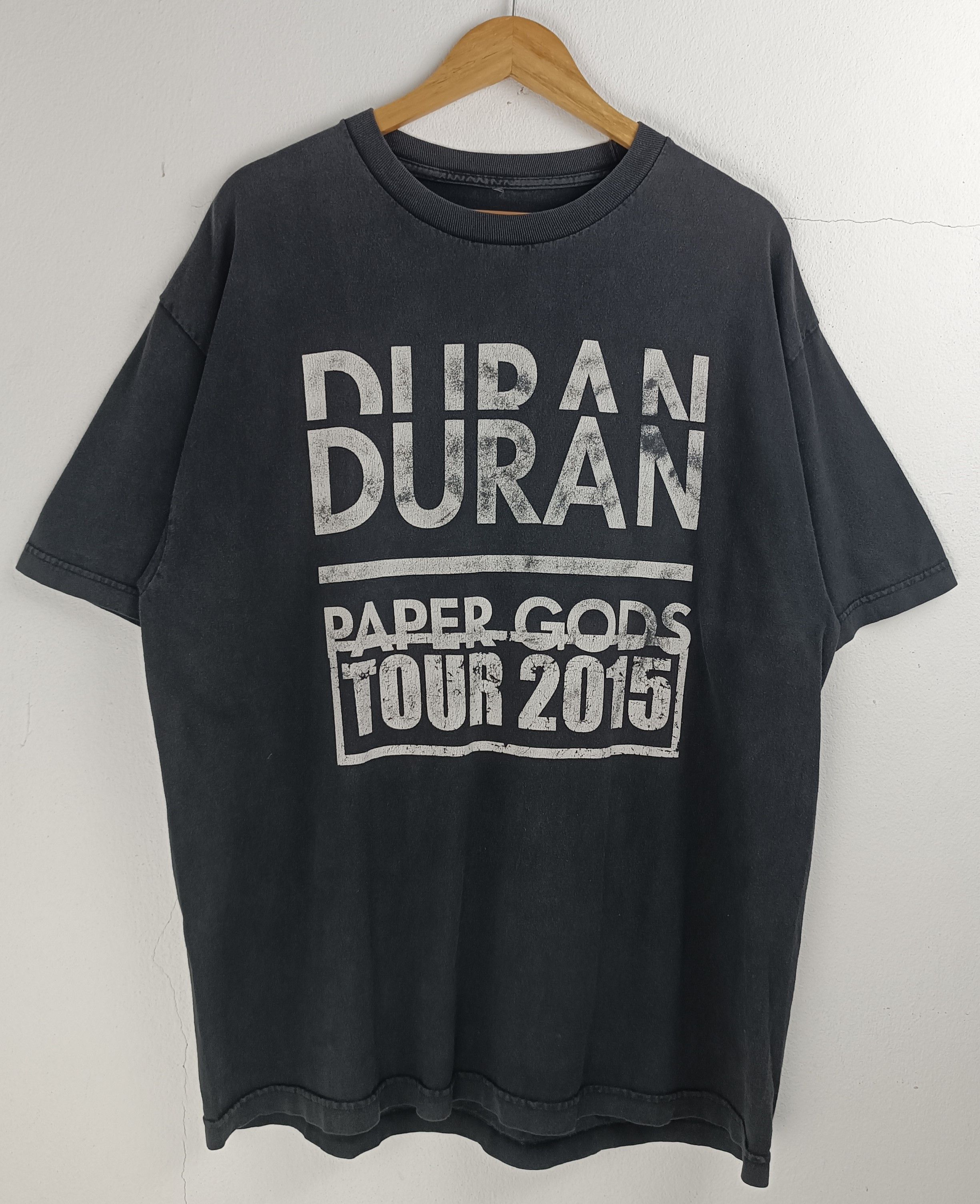 Band Tees THRASHED FADED VINTAGE 2015 DURAN DURAN TOUR DEPECHE CURE U2 Size US L / EU 52-54 / 3 - 3 Thumbnail
