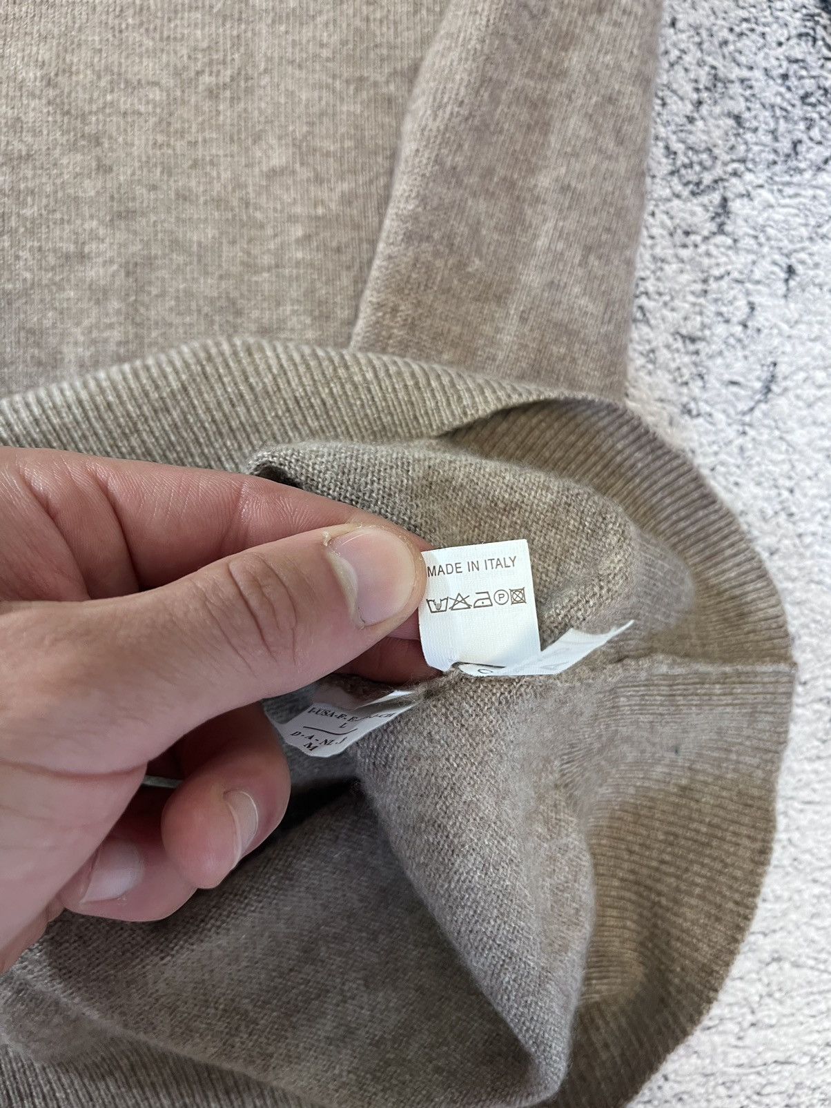 Brunello Cucinelli Brunello Cucinelli Cashmere Sweater V-neck Jumper RRP900$ Size L / US 10 / IT 46 - 10 Thumbnail