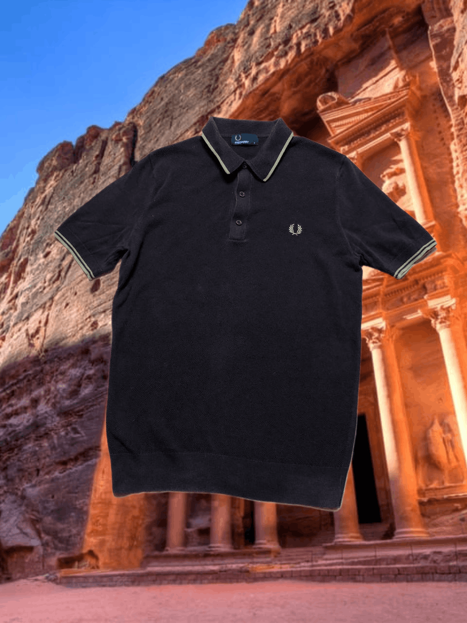 Fred Perry Vintage T-shirt Y2K Fred Perry logo polo size S streetwear Size US S / EU 44-46 / 1 - 1 Thumbnail
