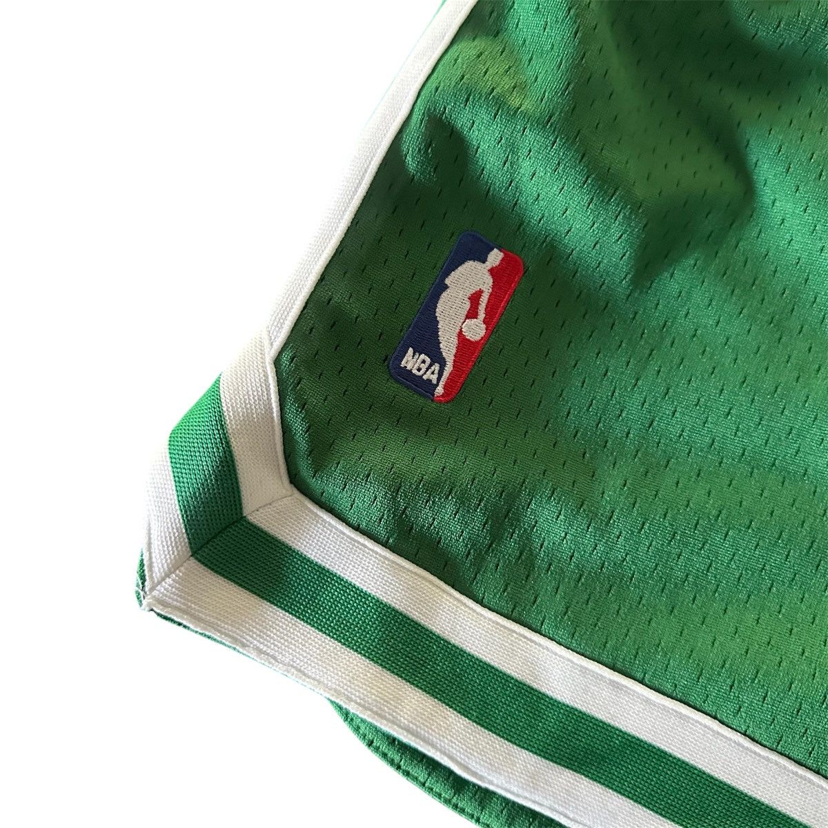 Just Don × Mitchell & Ness RARE SIZE Just Don Boston Celtics Shorts Size Medium Size US 32 / EU 48 - 2 Thumbnail