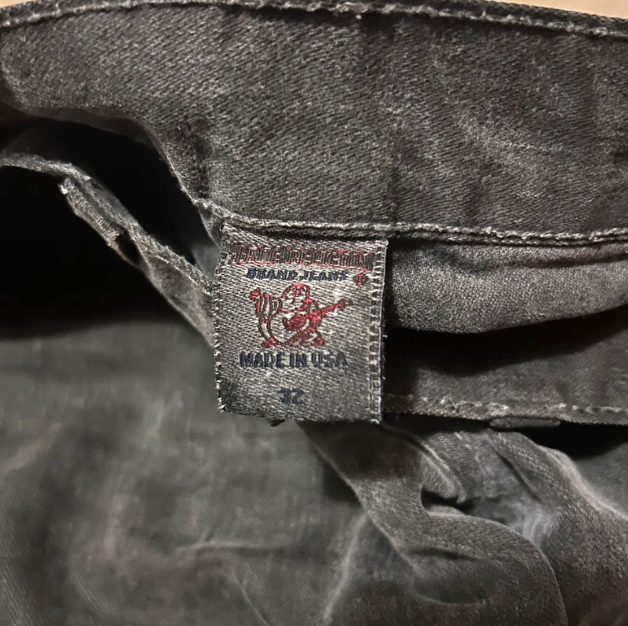 True Religion TRUE RELIGION WASHED GREY RELAXED DENIM JEANS Size US 32 / EU 48 - 6 Thumbnail