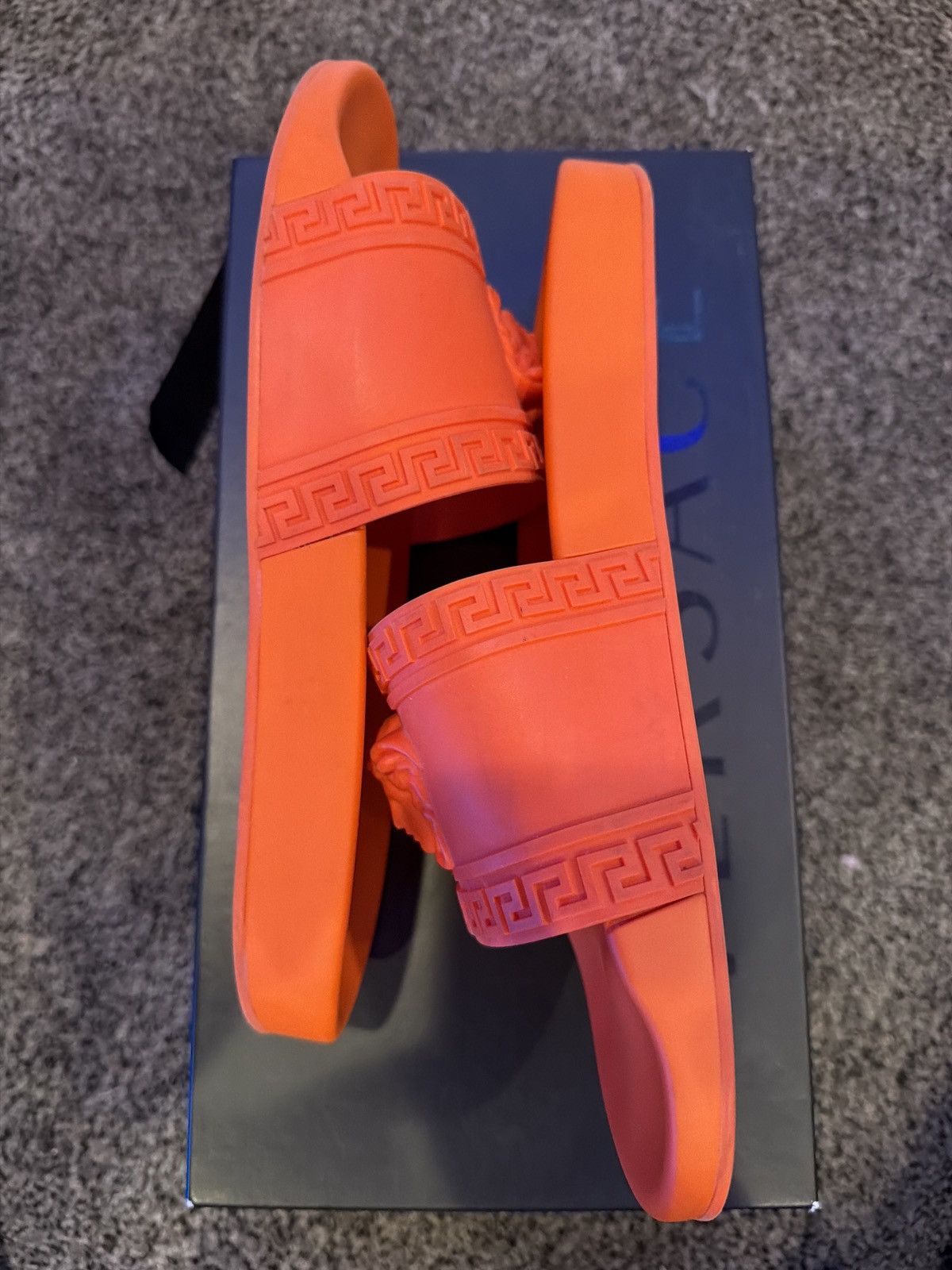 Versace Versace Palazzo Rubber Slides Size US 10 / EU 43 - 1 Thumbnail