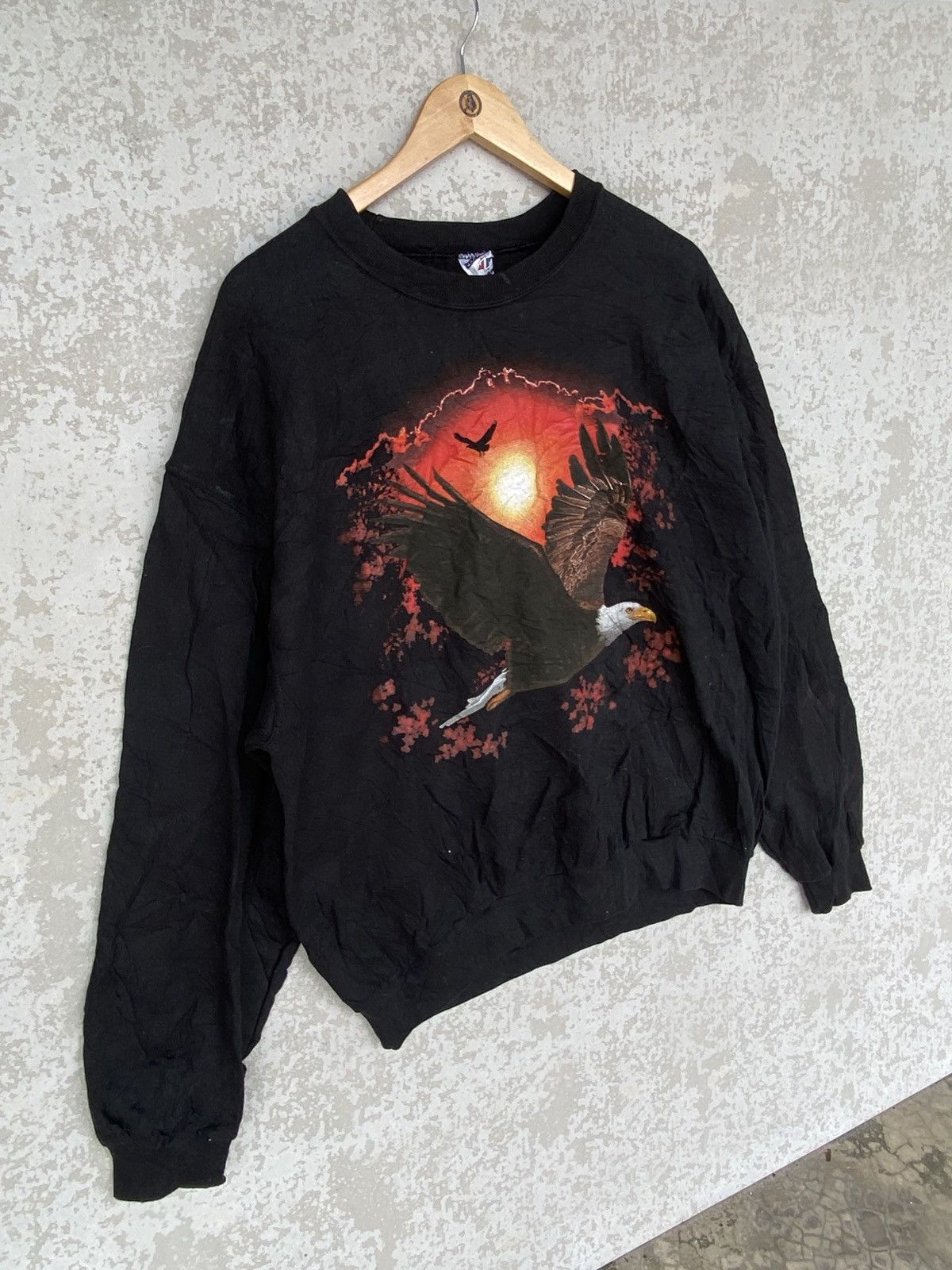 Other Vintage Jerzees Big Logo Printed Crewneck Sweatshirt Black Size US L / EU 52-54 / 3 - 3 Thumbnail