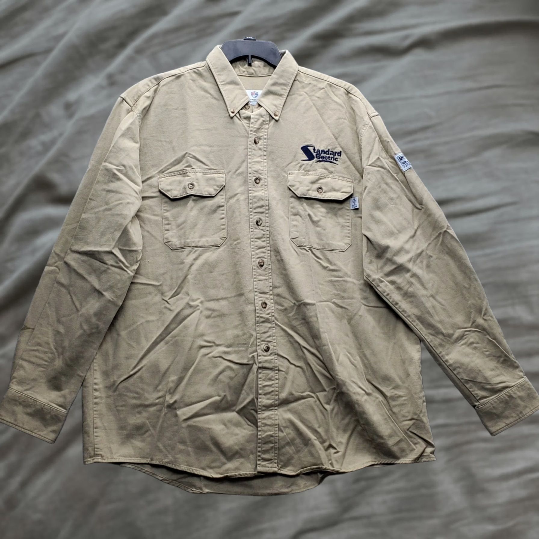 Vintage Tyndale Flame Resistant Shirt Men 2XL Brown Long Sleeve Flap Pockets Button Down - Premium Quality & Features Size US XXL / EU 58 / 5 - 1 Thumbnail