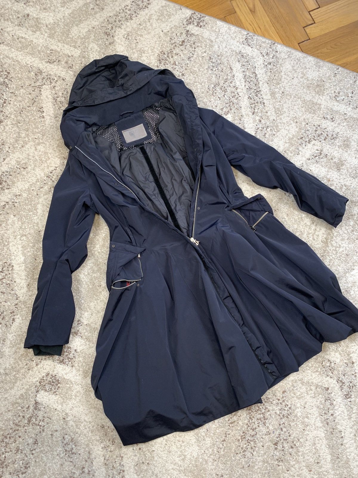Marithe + Francois Girbaud MARITHE FRANÇOIS GIRBAUD Avant Garde Dress RainCoat Size M / US 6-8 / IT 42-44 - 3 Thumbnail