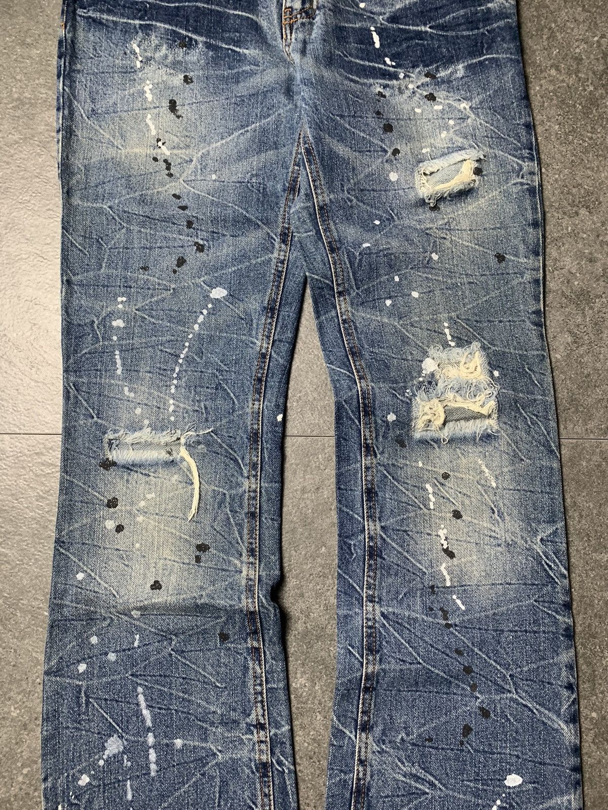 Japanese Brand 2000s Lowbox Honeycomb Splatted Bootcut Jeans Size US 29 - 5 Thumbnail