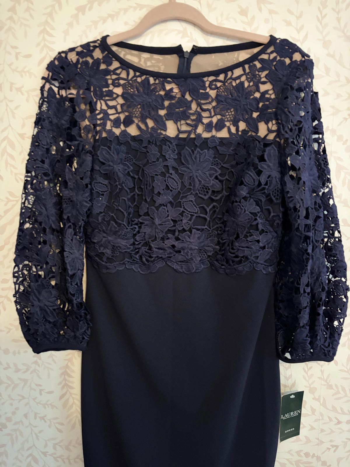 Lauren Ralph Lauren NWT Lauren Ralph Lauren Lace Balloon Sleeve Sheath Dress Size XS / US 0-2 / IT 36-38 - 3 Thumbnail
