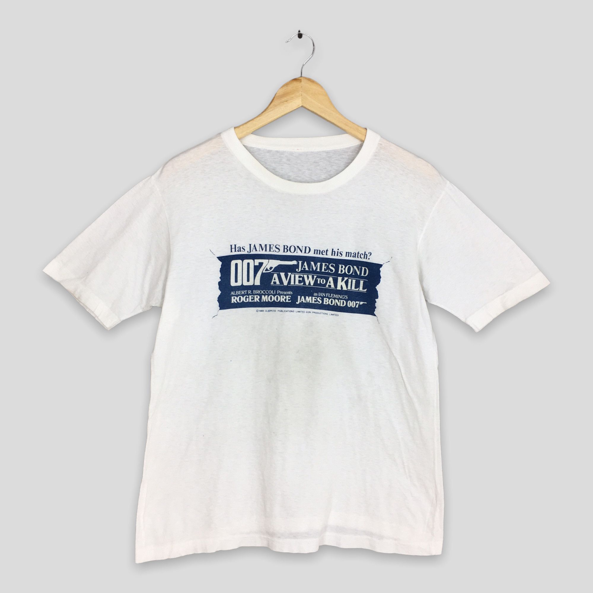 Vintage Vintage 80s James Bond 007 Thriller Action Movie Tshirt Size US M / EU 48-50 / 2 - 1 Thumbnail