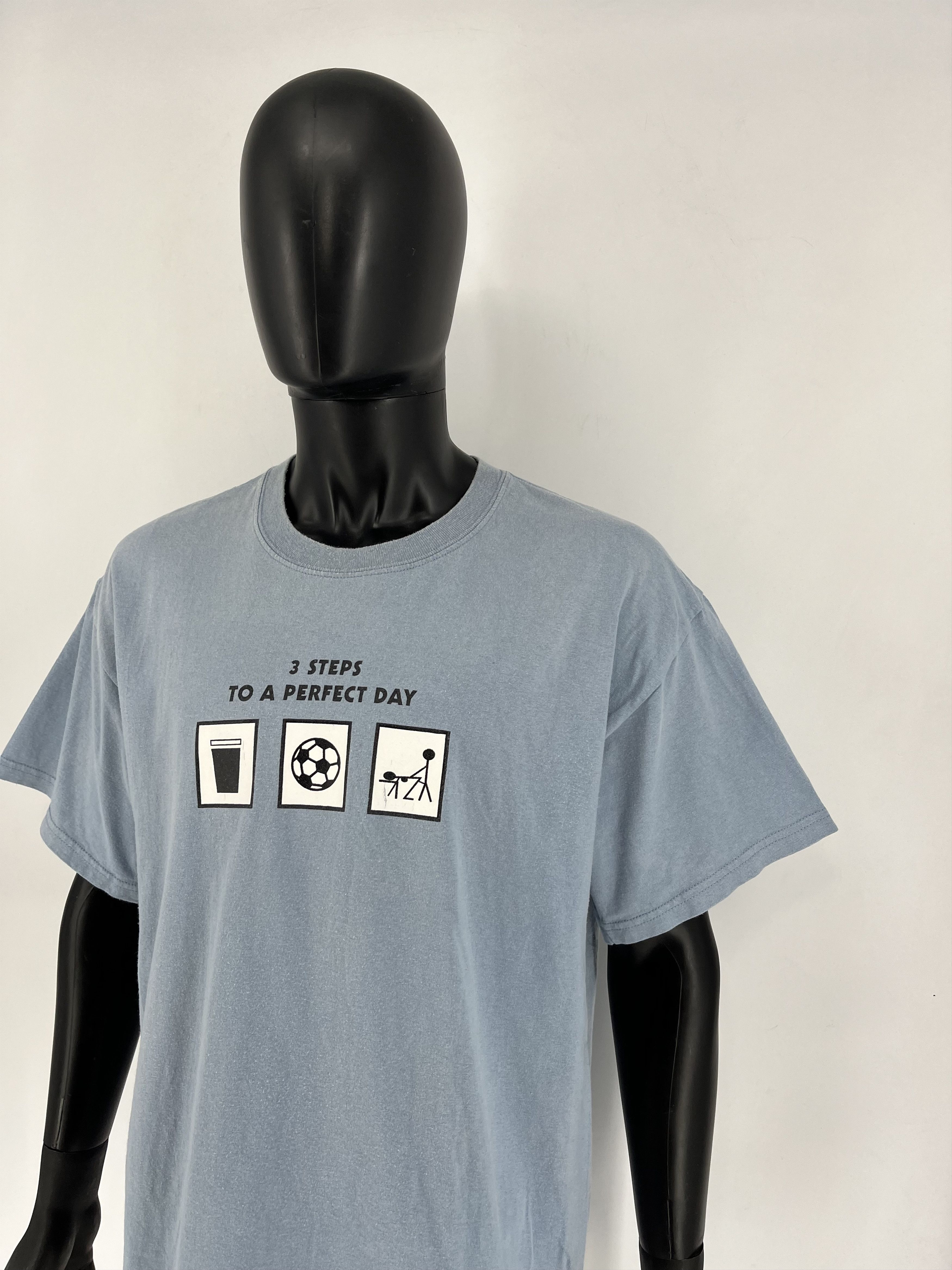 Vintage Vintage Y2K “ 3 STEPS TO A PERFECT DAY “alcohol football sex Size US XL / EU 56 / 4 - 4 Thumbnail