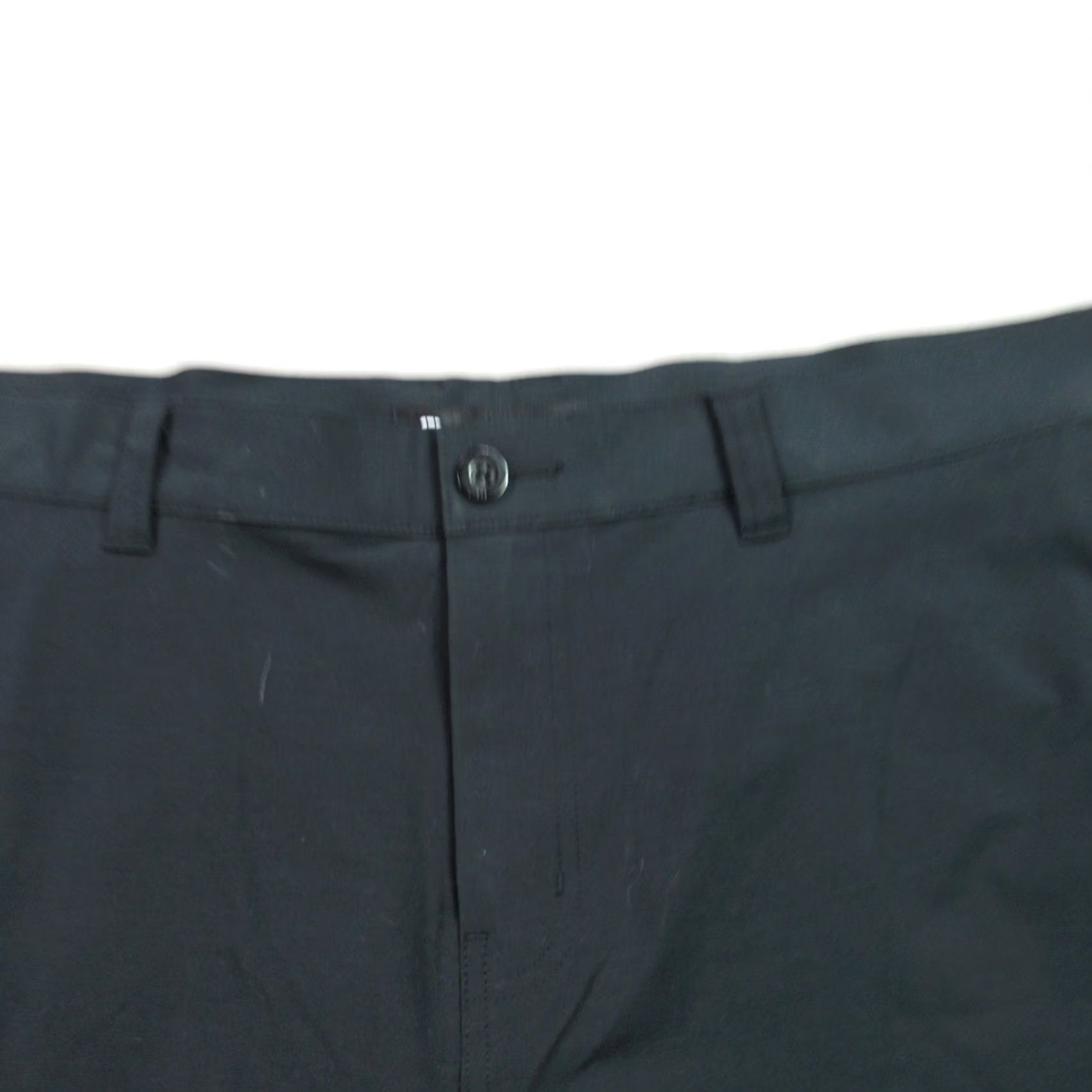 TravisMathew Travis Mathew Shorts Mens 42 Pockets Button Lightweight Outdoors Black Chino Size US 42 / EU 58 - 2 Thumbnail