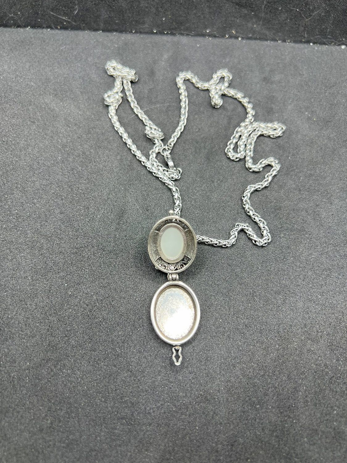 Jewelry White Jade Drop Chain Necklace Size ONE SIZE - 5 Thumbnail