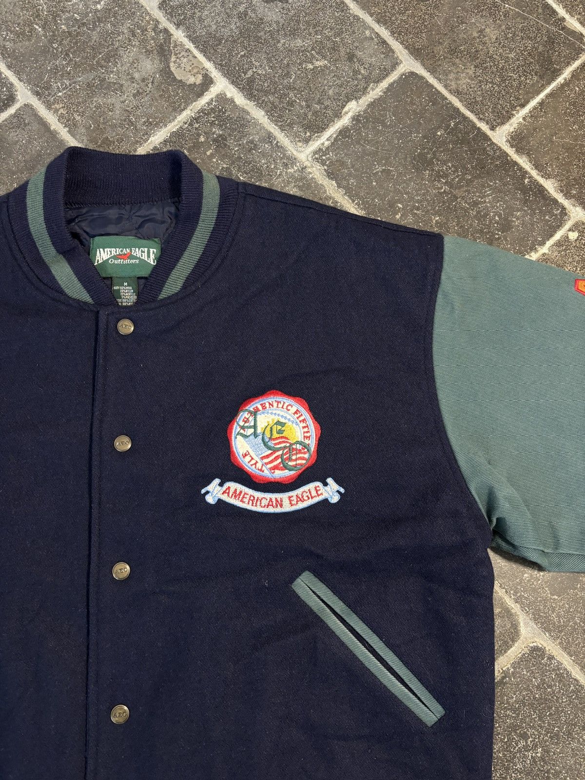 American Eagle Outfitters 1990s American Eagle Vintage Bomber Jacket Chenille Patch M Size US M / EU 48-50 / 2 - 7 Thumbnail
