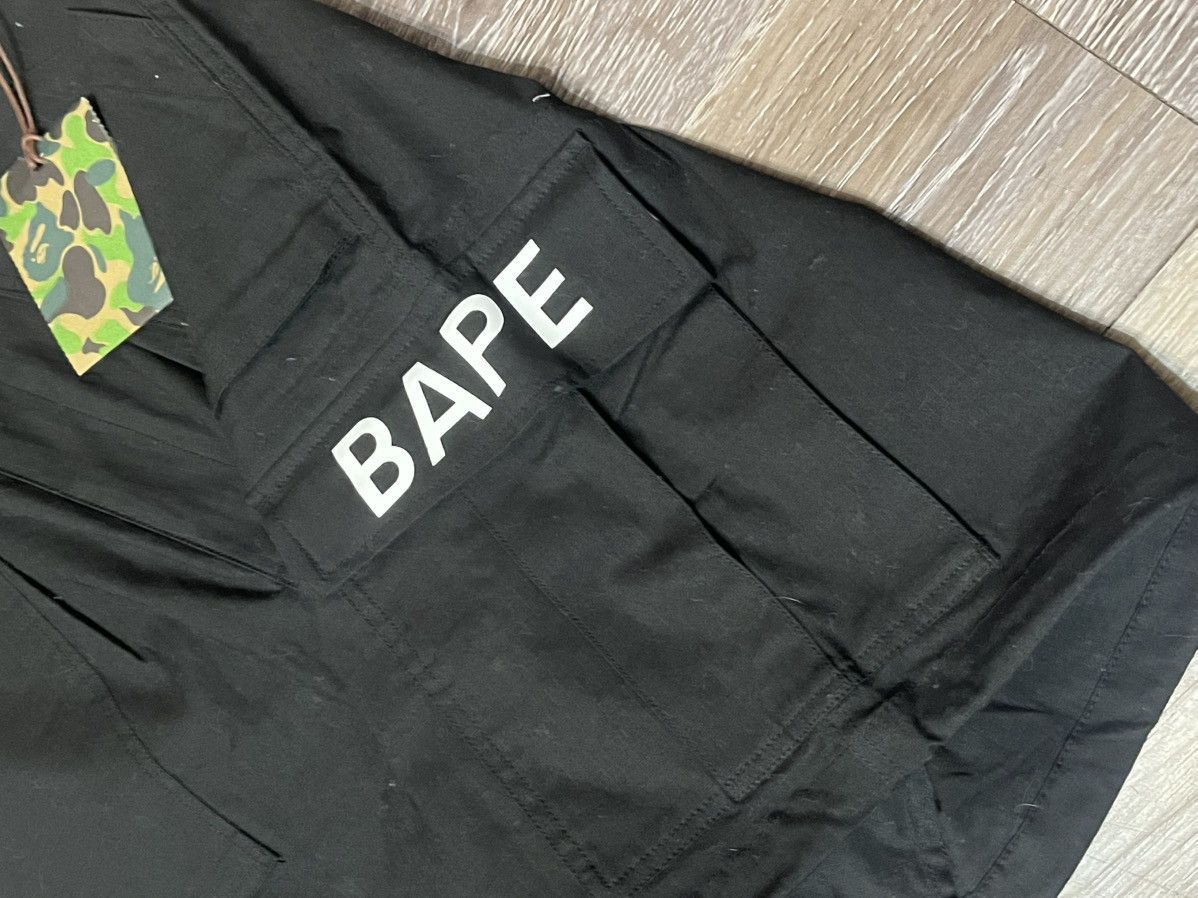 Bape BAPE Extra Long Cargos Side Pockets With Spellout Logo Size US 31 - 3 Thumbnail