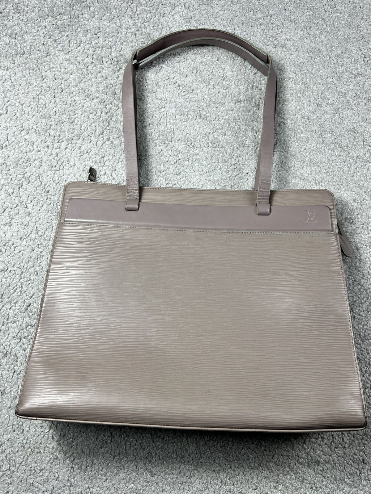 Louis Vuitton Louis Vuitton Epi Croisette PM Handbag Purple Size ONE SIZE - 1 Thumbnail