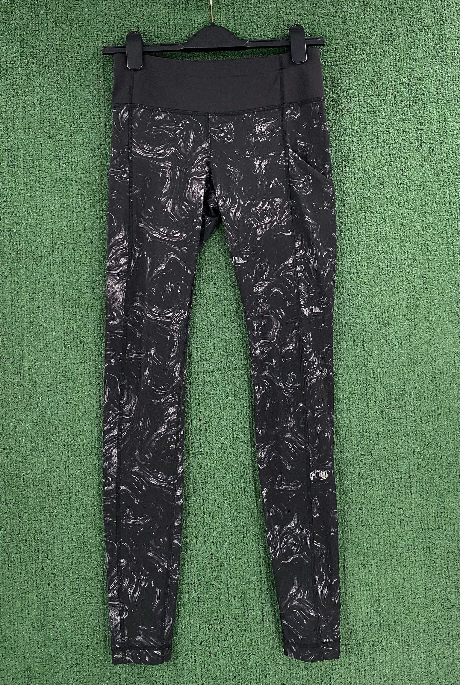 Lululemon Lululemon Speed Tight II Arsenal Ambient Grey Legging 4 Size 28" / US 6 / IT 42 - 1 Thumbnail