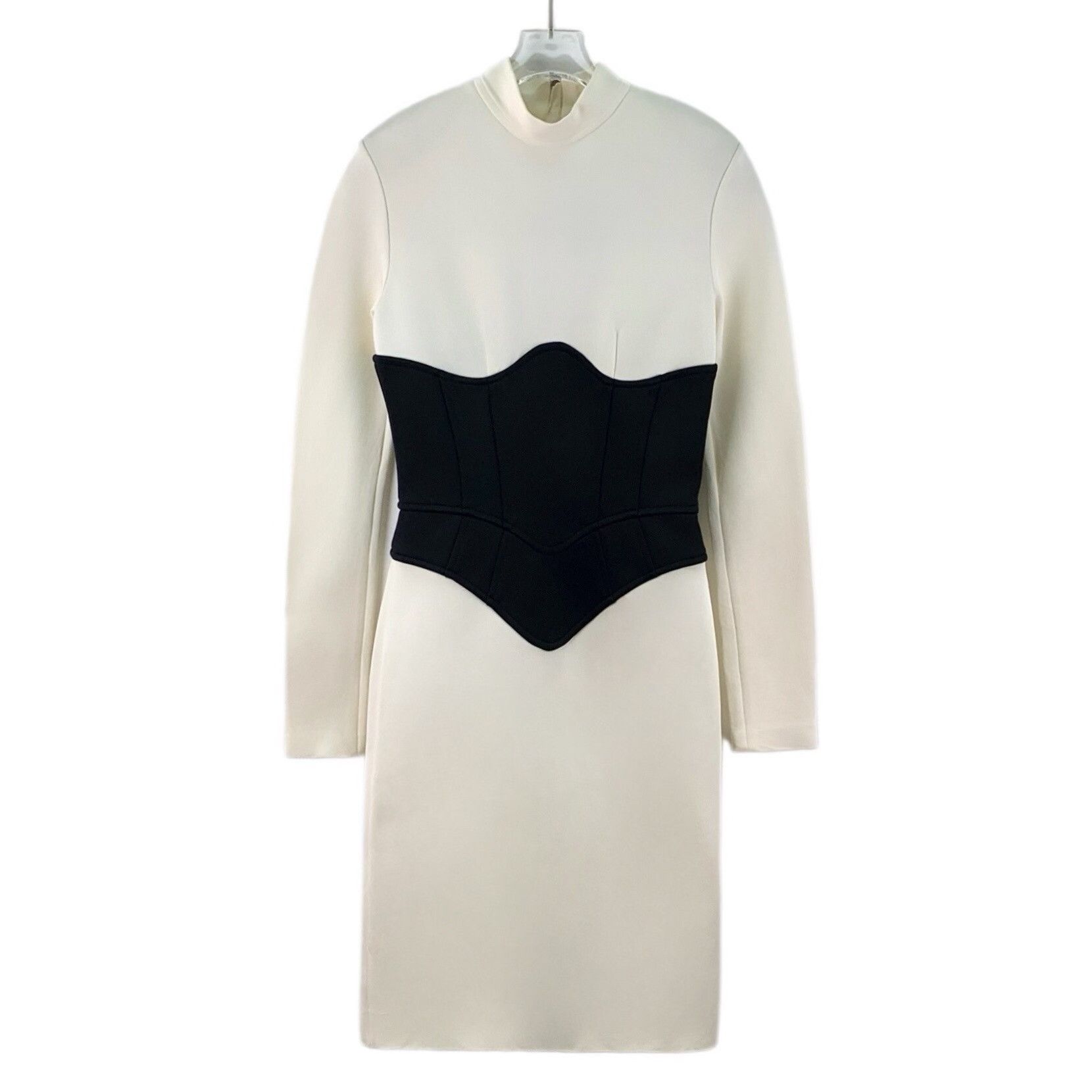Louis Vuitton Louis Vuitton White Dress M Women Size M / US 6-8 / IT 42-44 - 1 Thumbnail