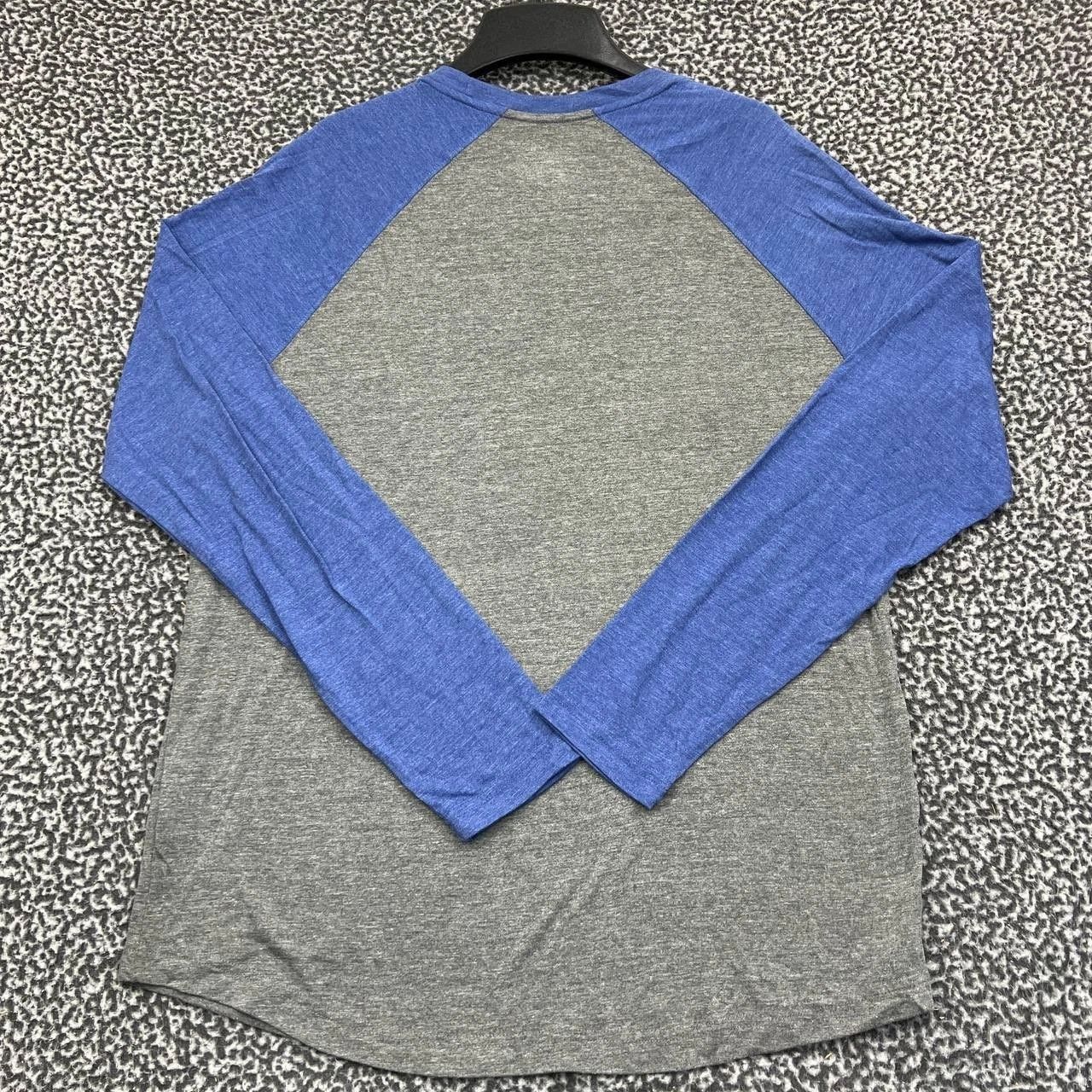 Other Memphis Grizzlies Shirt Men Long Sleeve Crew Neck L Size US L / EU 52-54 / 3 - 2 Thumbnail
