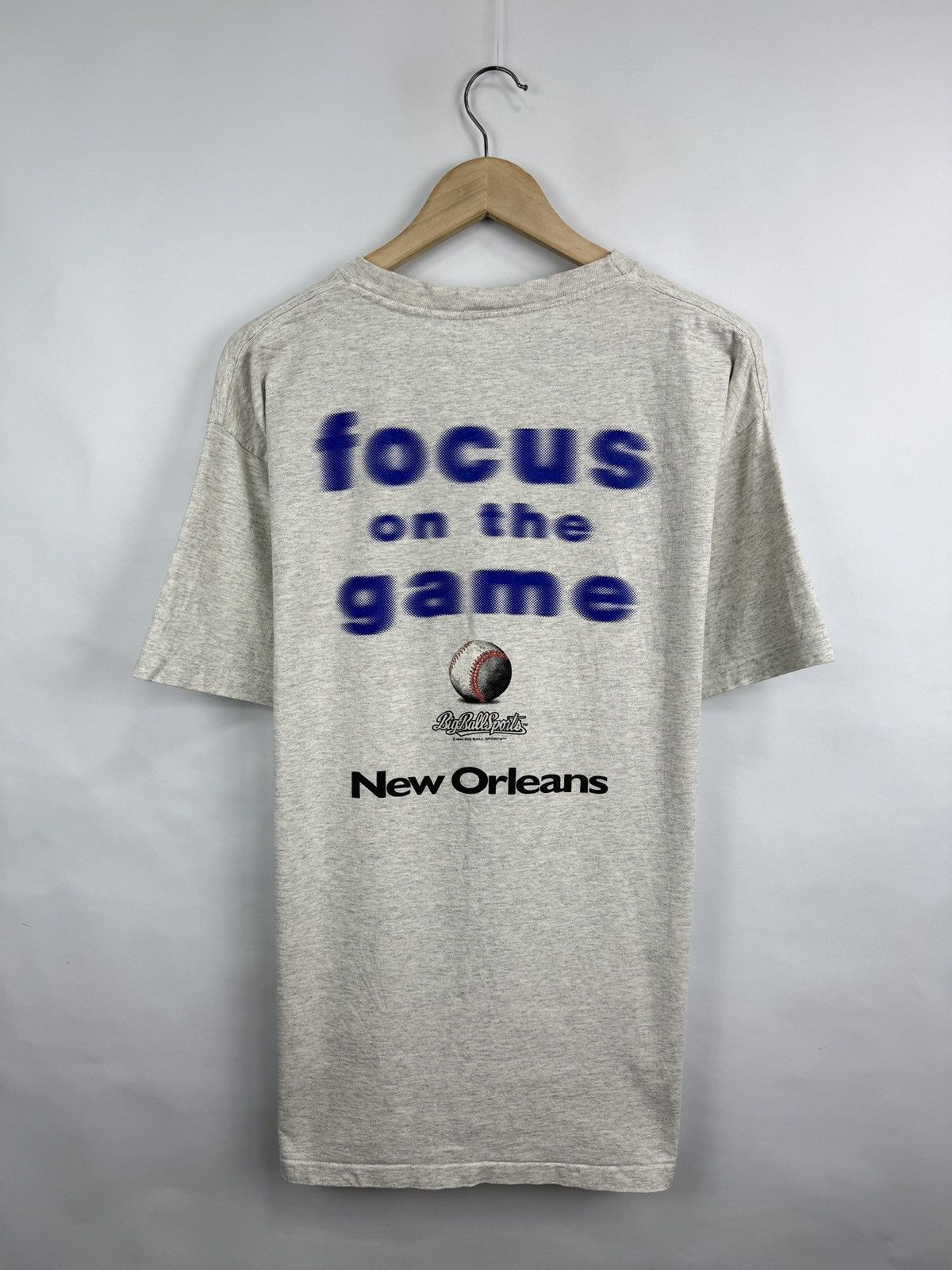 NFL 🇺🇸 Vintage 1994 New Orleans Saints Big Ball Sports Focus on Size US XL / EU 56 / 4 - 9 Thumbnail