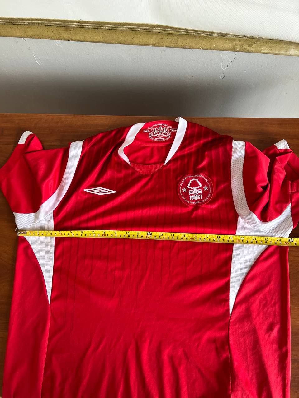 Umbro 2009/10 NOTTINGHAM FOREST HOME SOCCER JERSEY FOOTBALL SHIRT Size US L / EU 52-54 / 3 - 23 Thumbnail