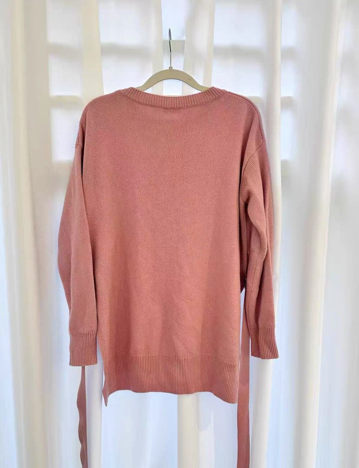 Moncler Moncler pink wool sweater J38 Size M / US 6-8 / IT 42-44 - 2 Thumbnail