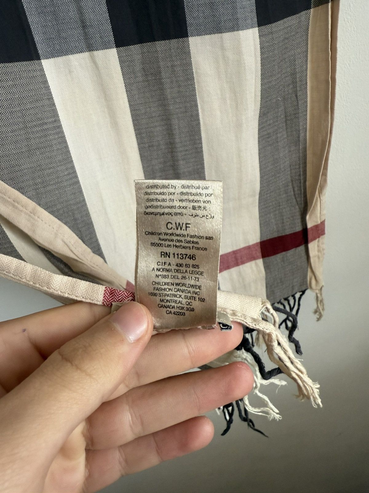 Burberry Beige scarf from Burberry Unisex Size ONE SIZE - 6 Thumbnail