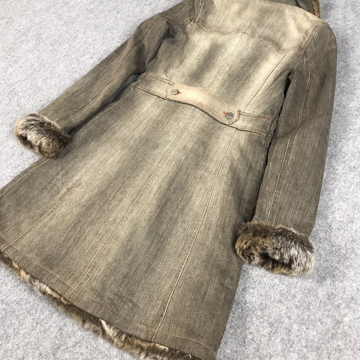 Burberry BURBERRY DENIM FUR STYLE LONG JACKET Size XS / US 0-2 / IT 36-38 - 11 Thumbnail