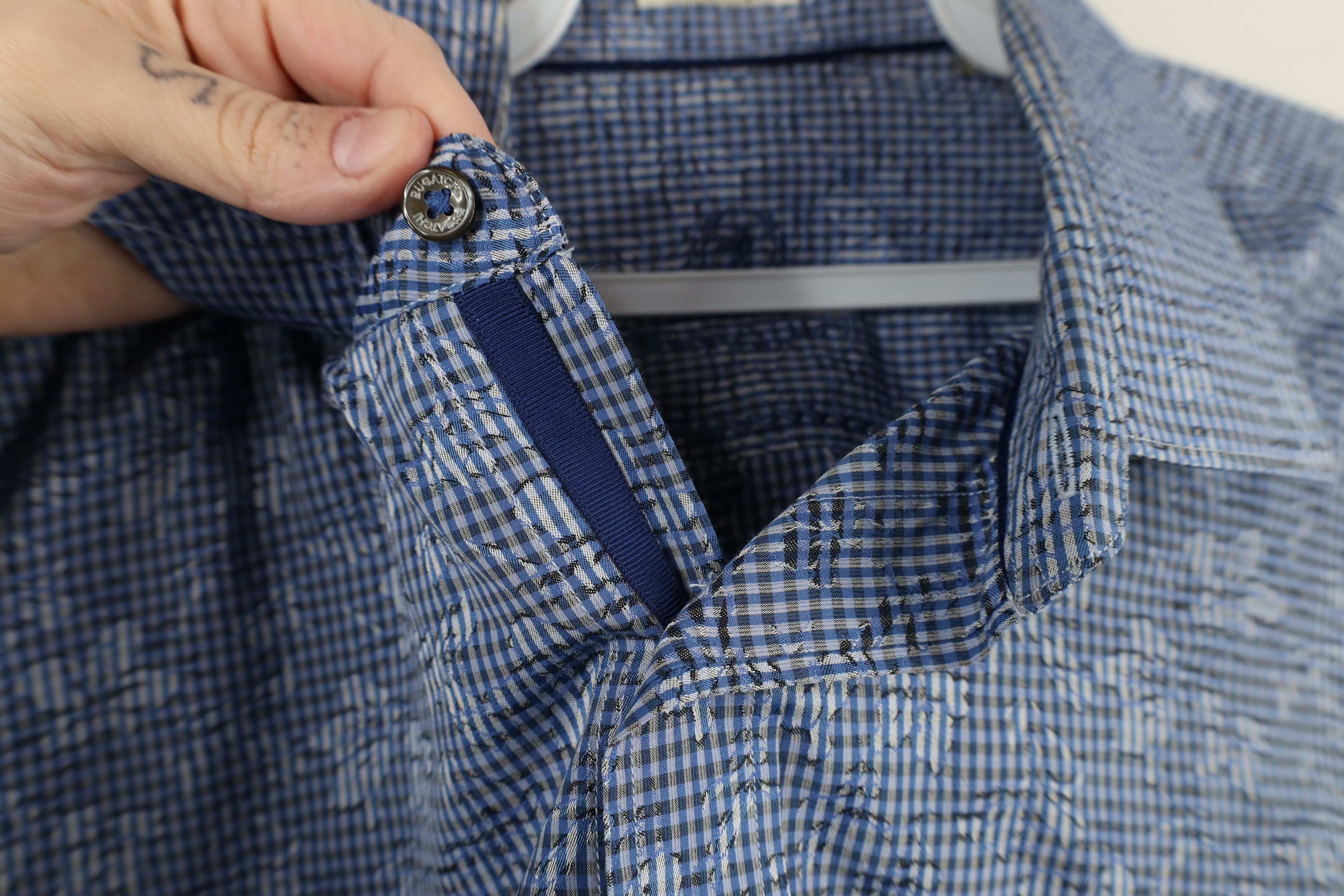 Vintage Bugatchi Uomo Fit Striped Flower Collared Button Shirt Blue Size US XL / EU 56 / 4 - 6 Thumbnail