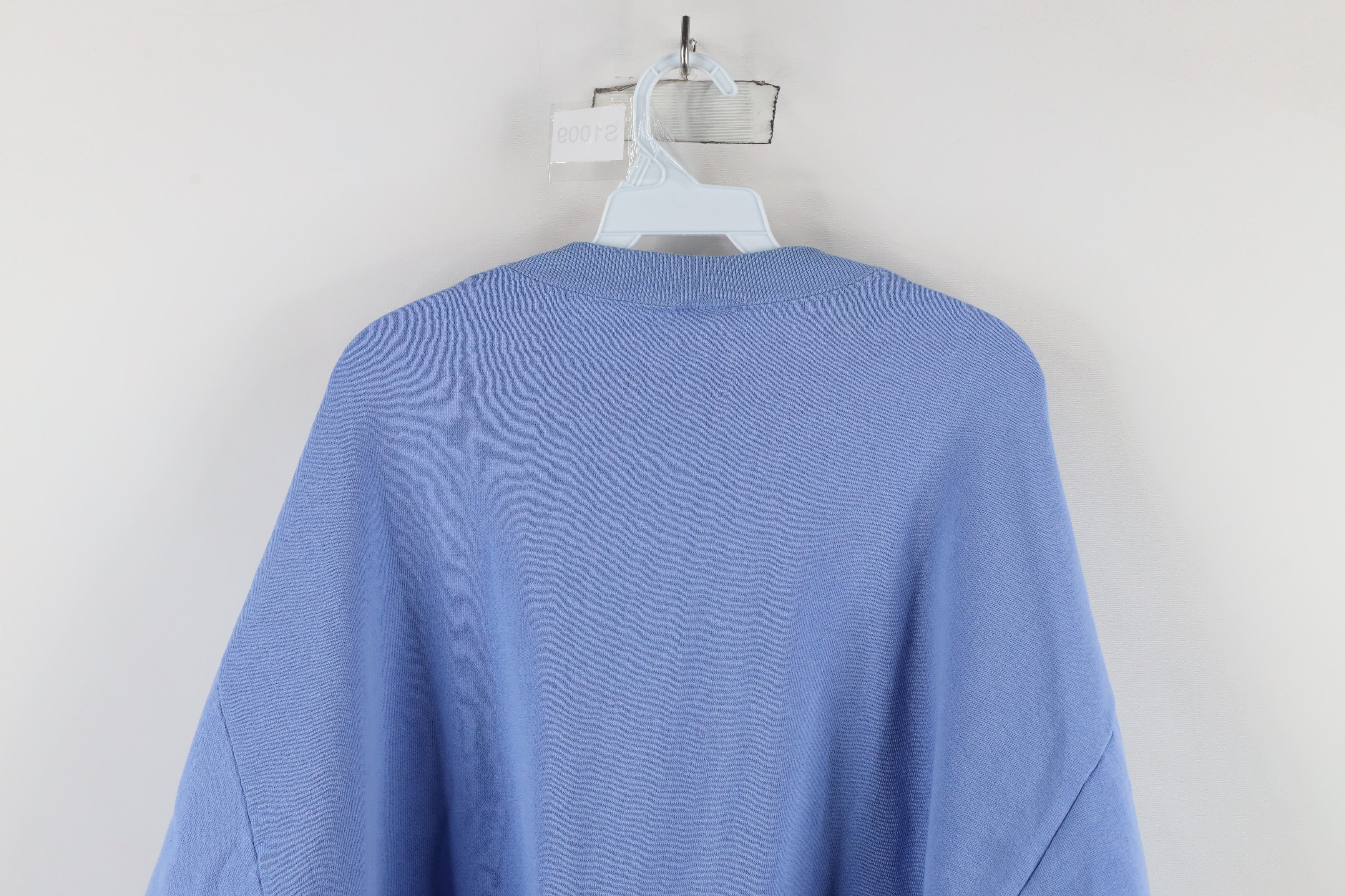 Vintage Vintage 90s Streetwear Blank Crewneck Sweatshirt Light Blue Size US XL / EU 56 / 4 - 9 Thumbnail