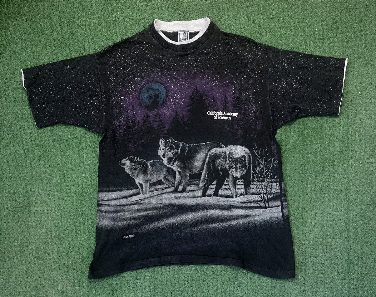 Vintage Vintage 1991 Wolf Print Made in USA Tee Size US XL / EU 56 / 4 - 1 Thumbnail