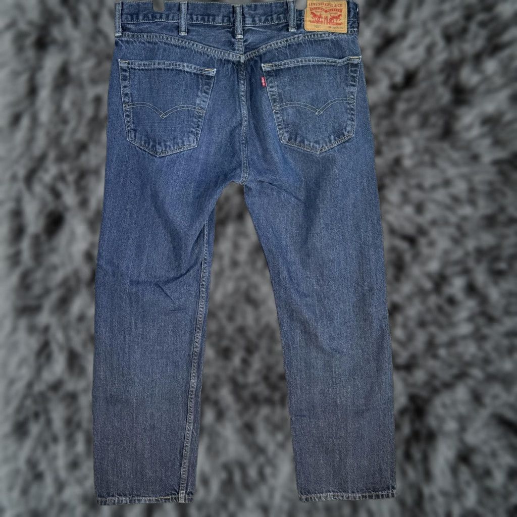 Levi's Levi's 505 Jeans Mens 38x32 Blue Denim Straight Leg Classic Fit Medium Wash Size US 38 / EU 54 - 1 Thumbnail