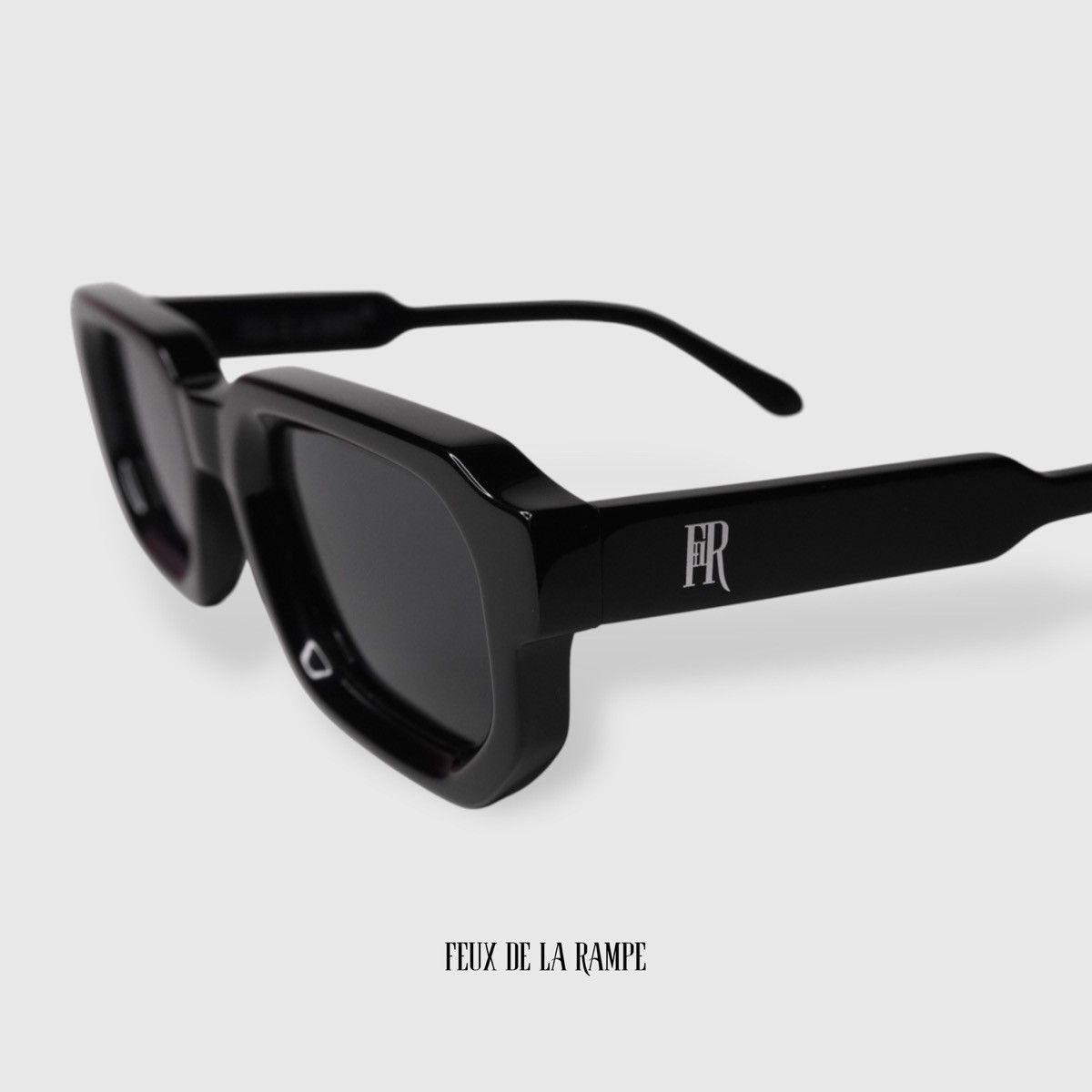 Designer « The Classic Black » Sunglasses by FDLR Size ONE SIZE - 7 Thumbnail