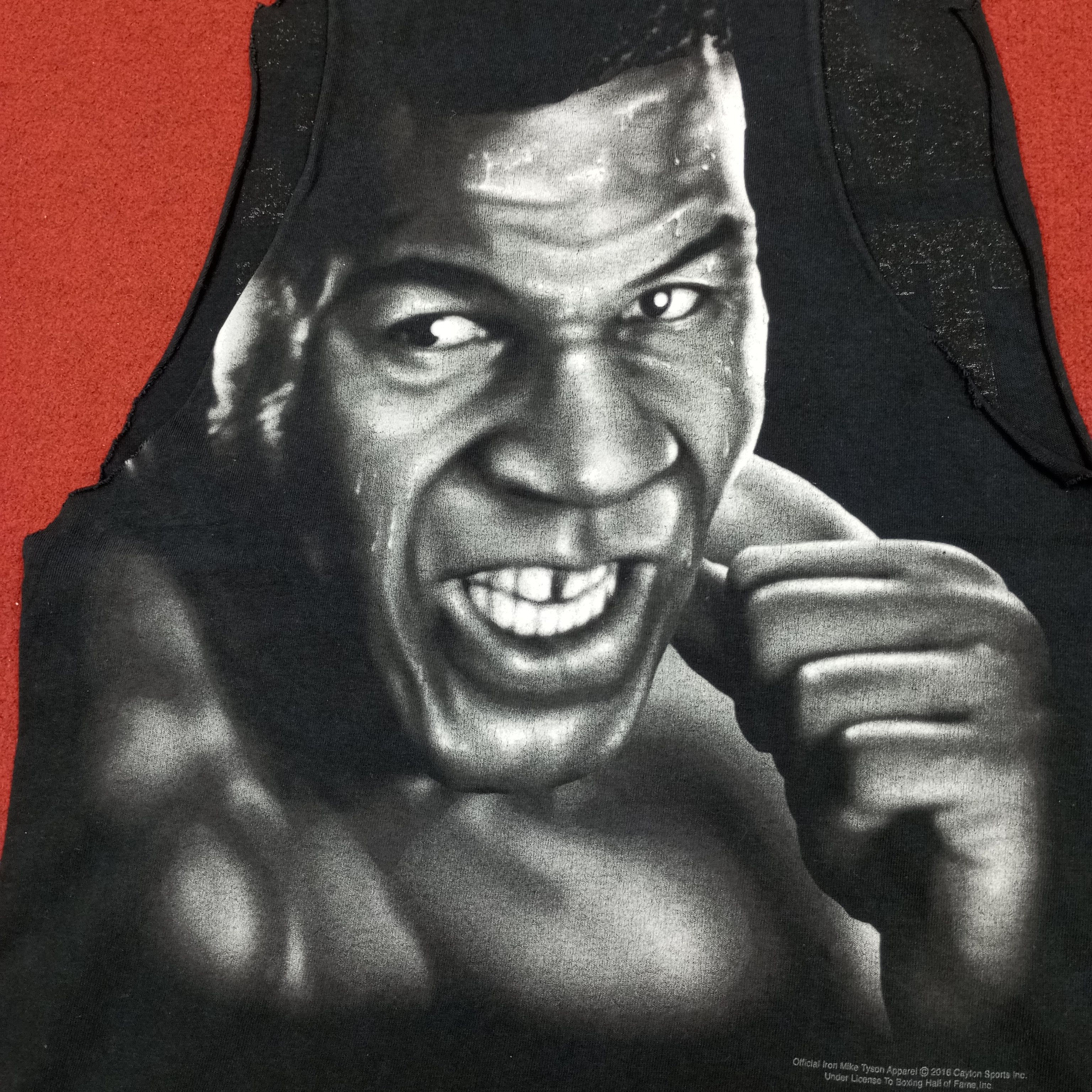 Vintage Mike Tyson American Boxing Distressed Sleeveless Tshirt Size US M / EU 48-50 / 2 - 2 Thumbnail
