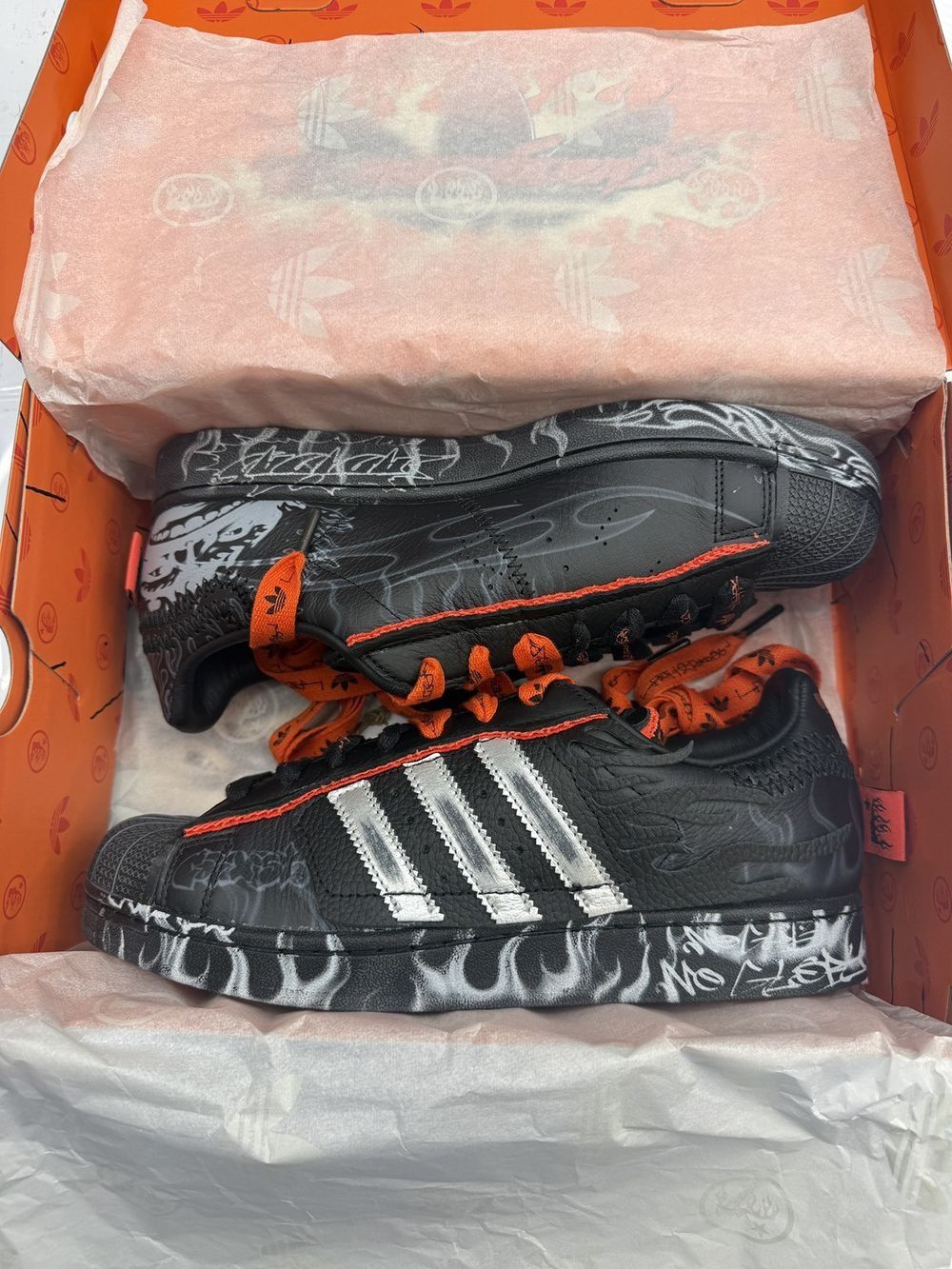 Adidas × HELLSTAR Hellstar x Adidas Superstar Size US 9 / EU 42 - 7 Thumbnail