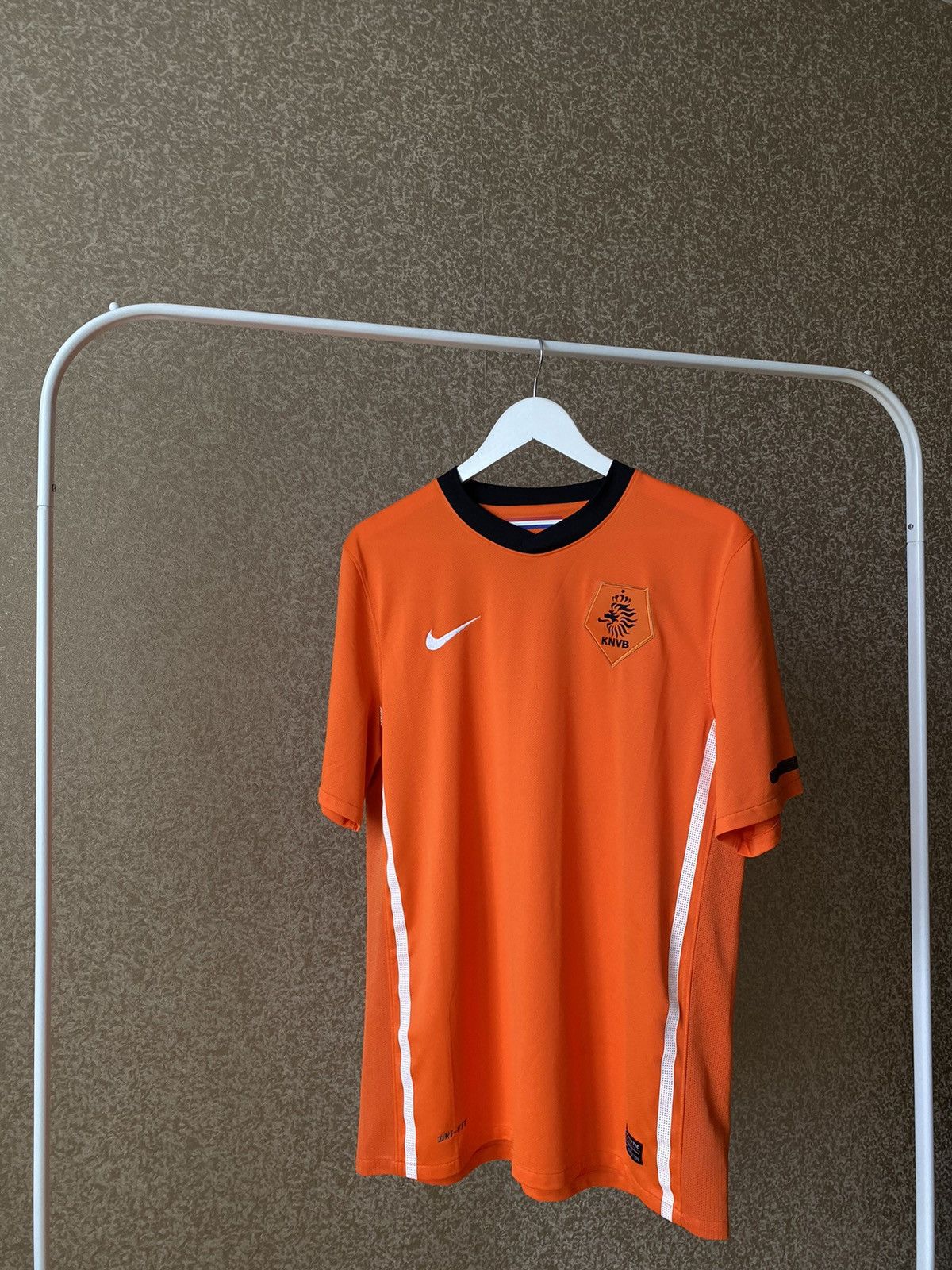 Vintage Vintage Nike KNVB 2010 2012 Soccer Jersey Size US L / EU 52-54 / 3 - 2 Thumbnail