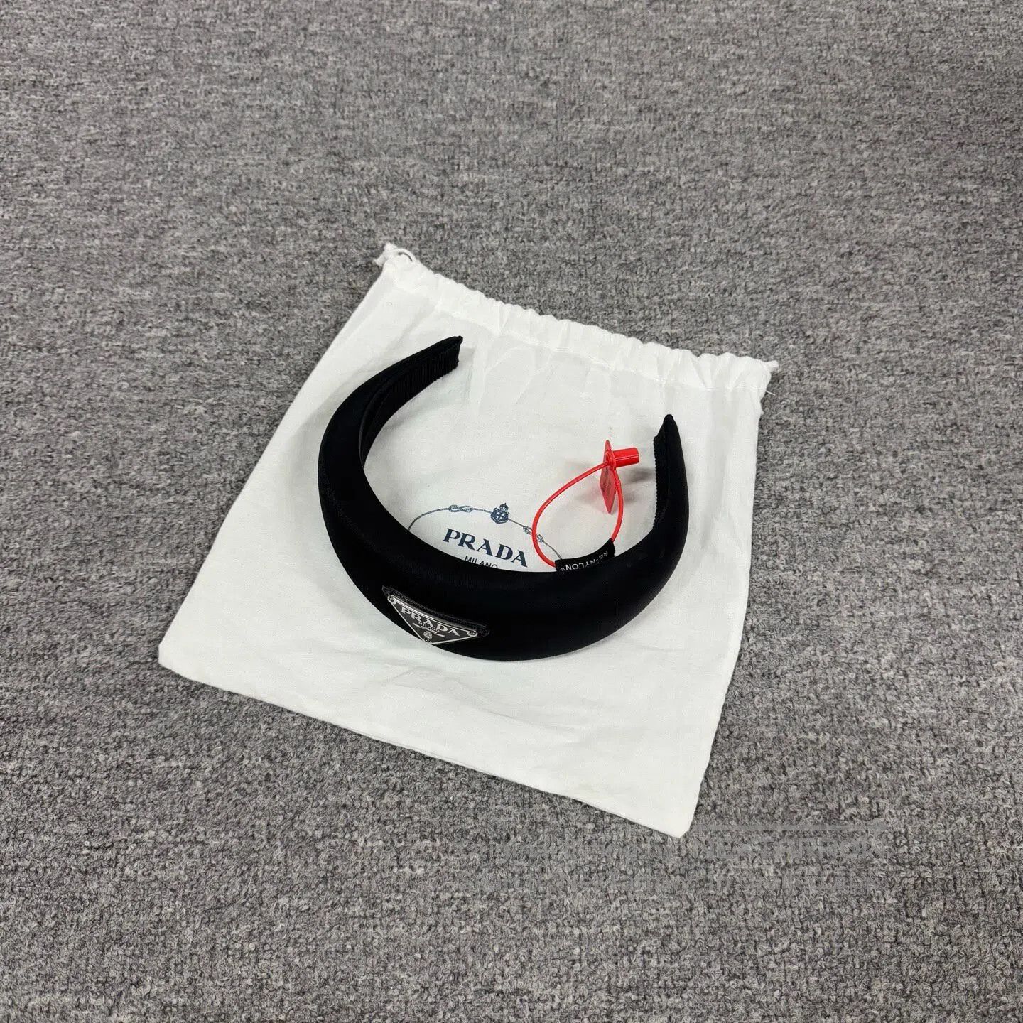 Prada Prada Delta-shaped mark; regenerated nylon hairband| Size ONE SIZE - 2 Thumbnail