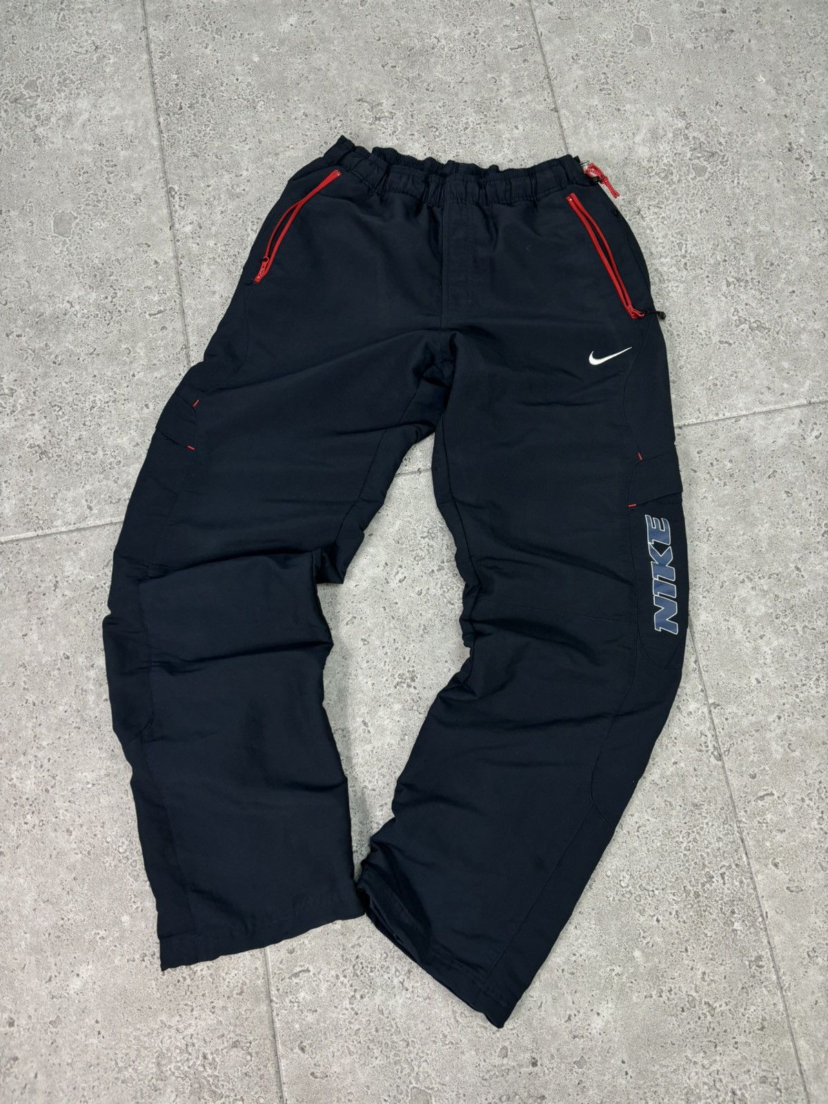 Nike × Vintage 00s Baggy Vintage Nike Track Pants Swoosh Logo Blockcore Size US 32 / EU 48 - 1 Thumbnail
