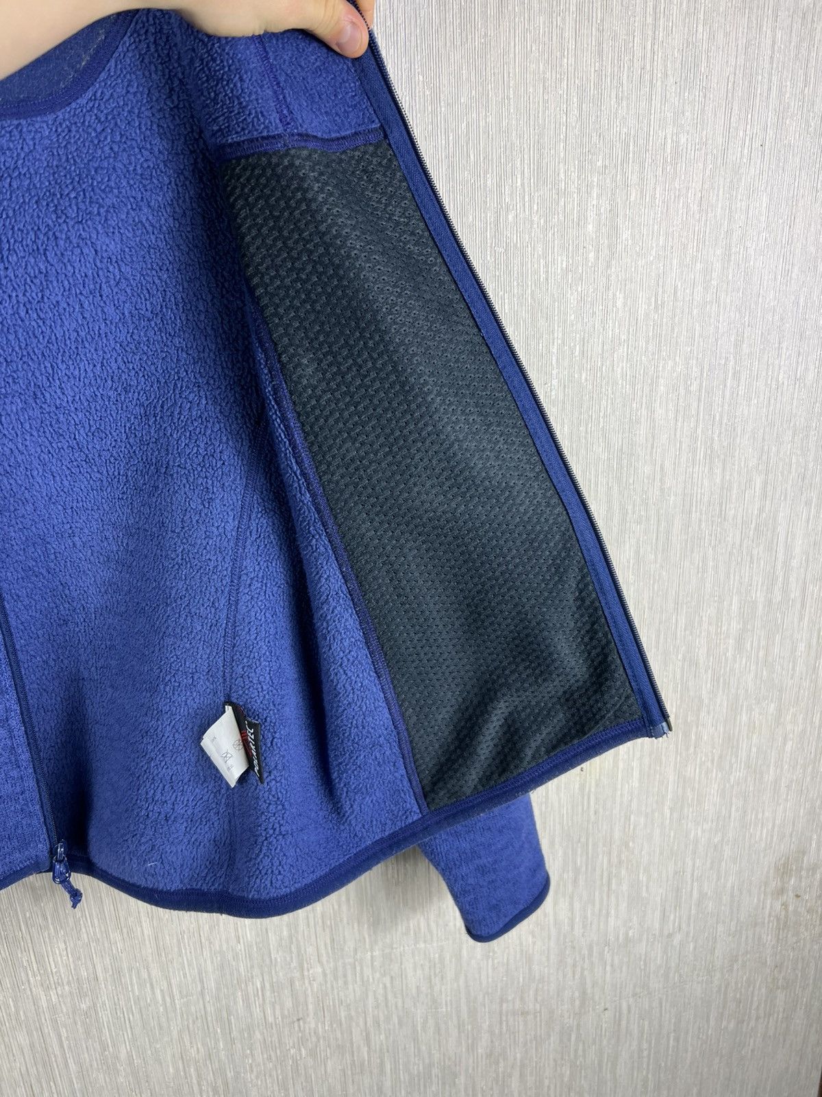 Arc'teryx Vintage Arc’teryx 90s y2k ninja fleece zip jacket arm logo Size XS / US 0-2 / IT 36-38 - 16 Thumbnail